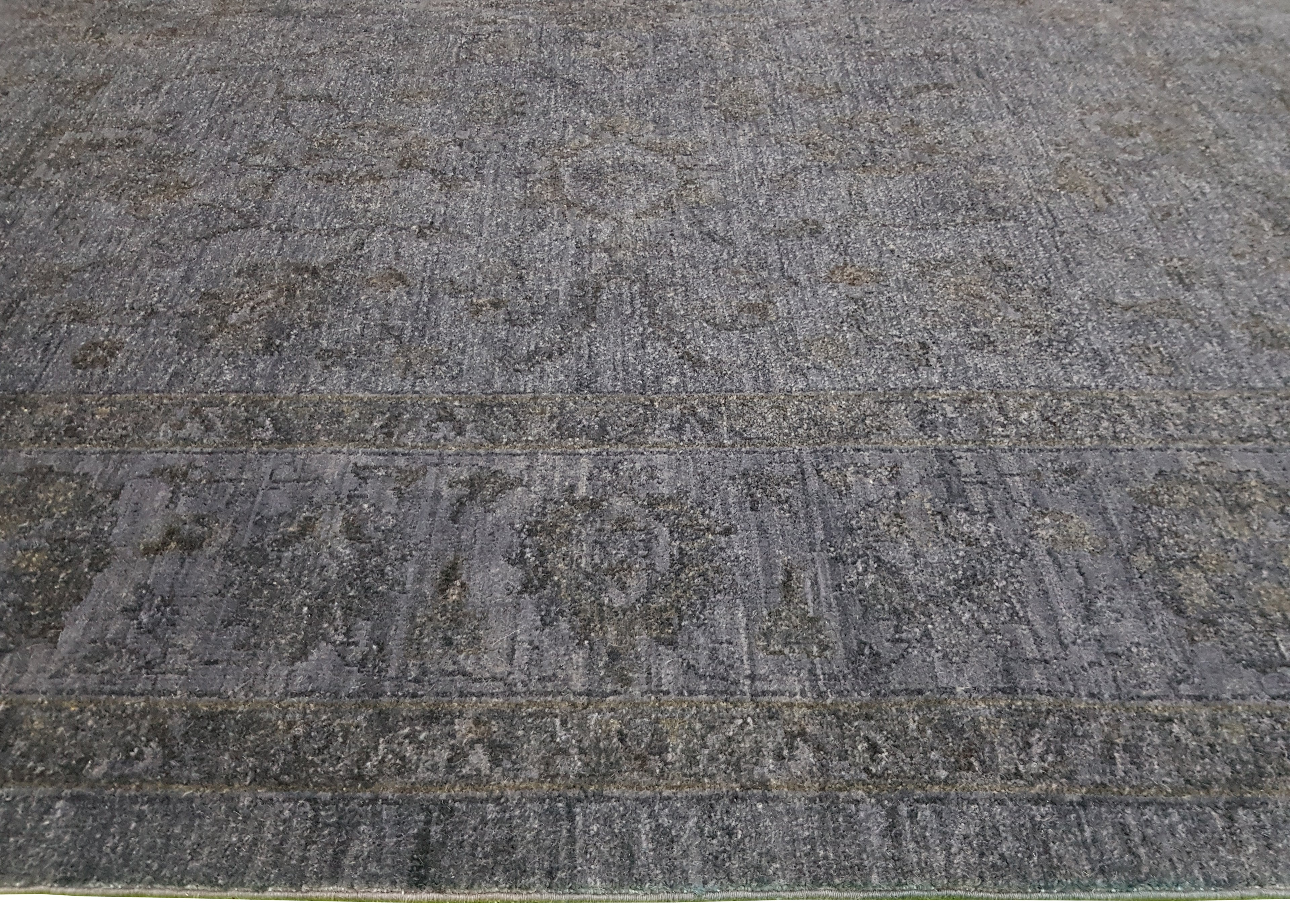 Neptune's Whisper Hand-Woven Wool Carpet 296x195 cm