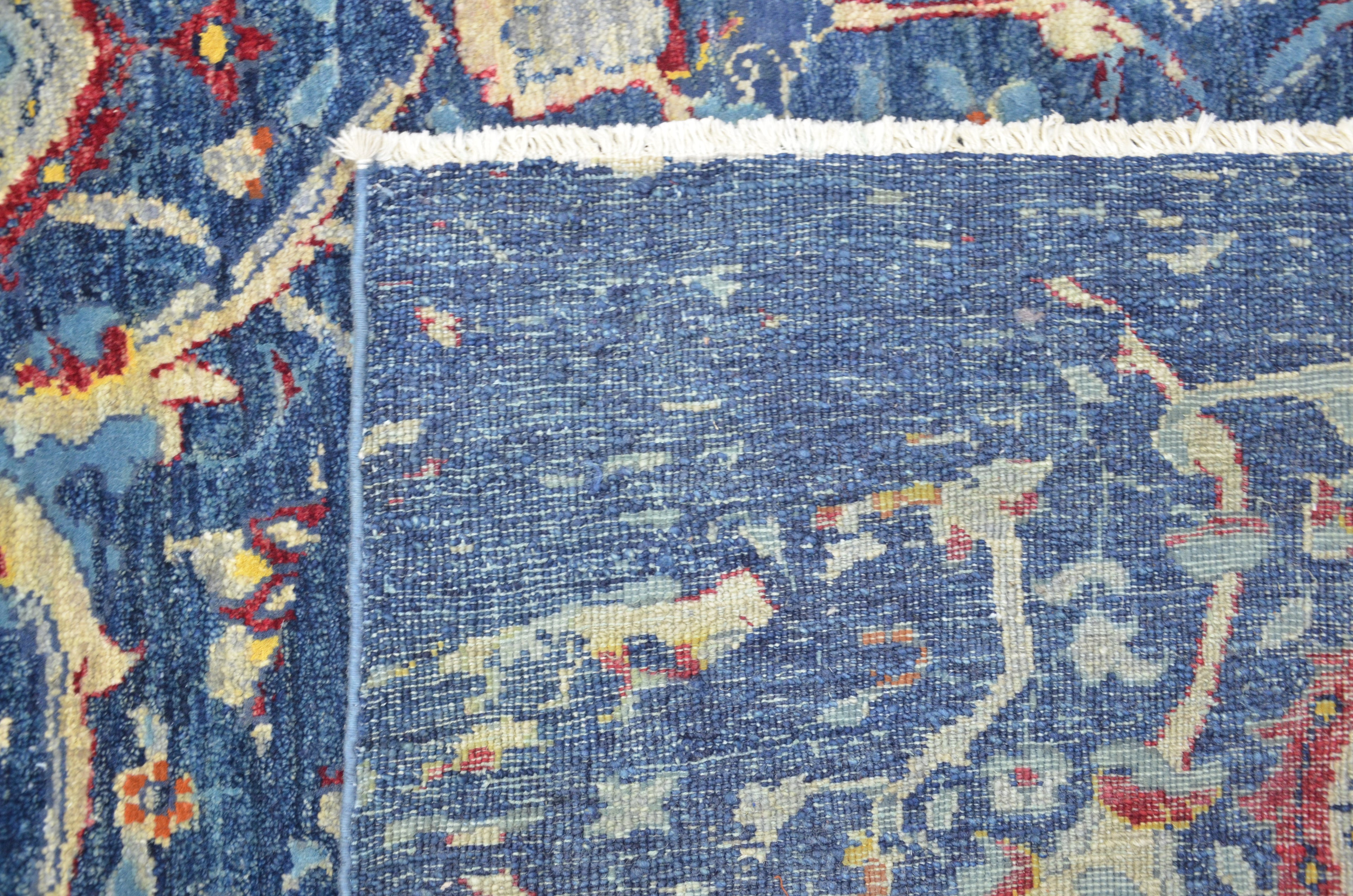 Vesper Hand-Woven Wool and Silk Carpet 296x197 cm