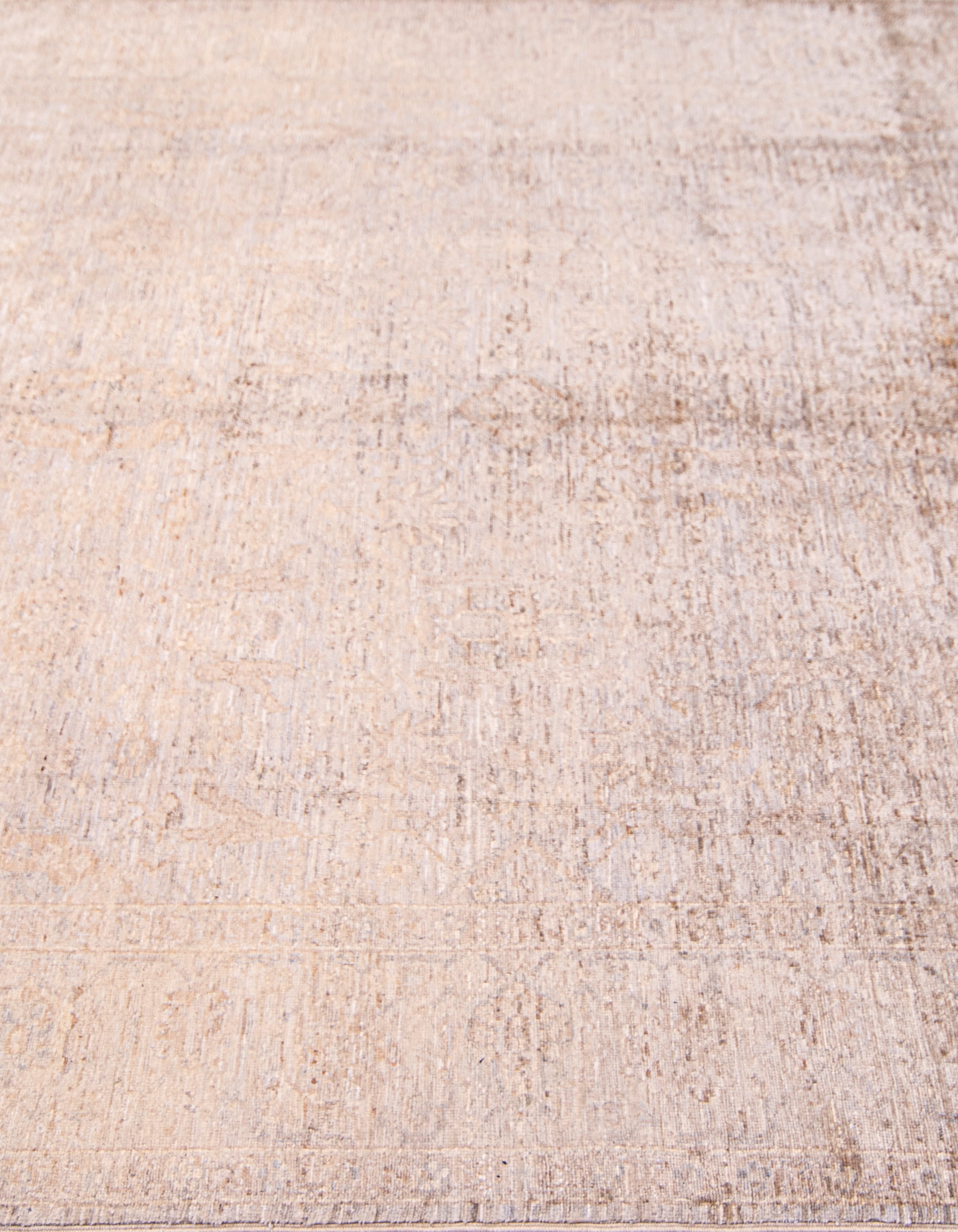 Sienna Glow Hand-Woven Wool Carpet 251x182 cm