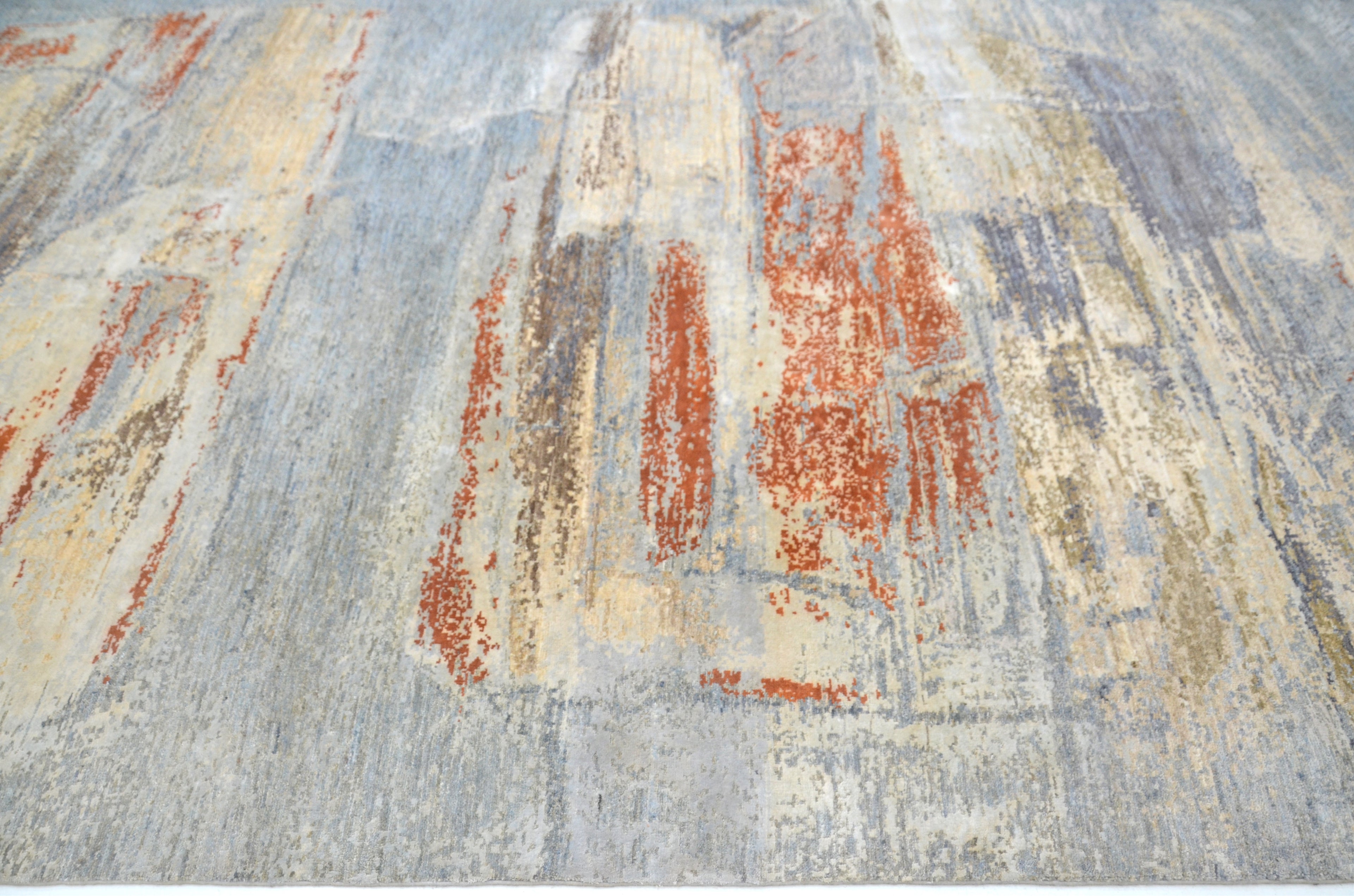 Sedona Hand-Woven Wool and Silk Rug 302x200 cm