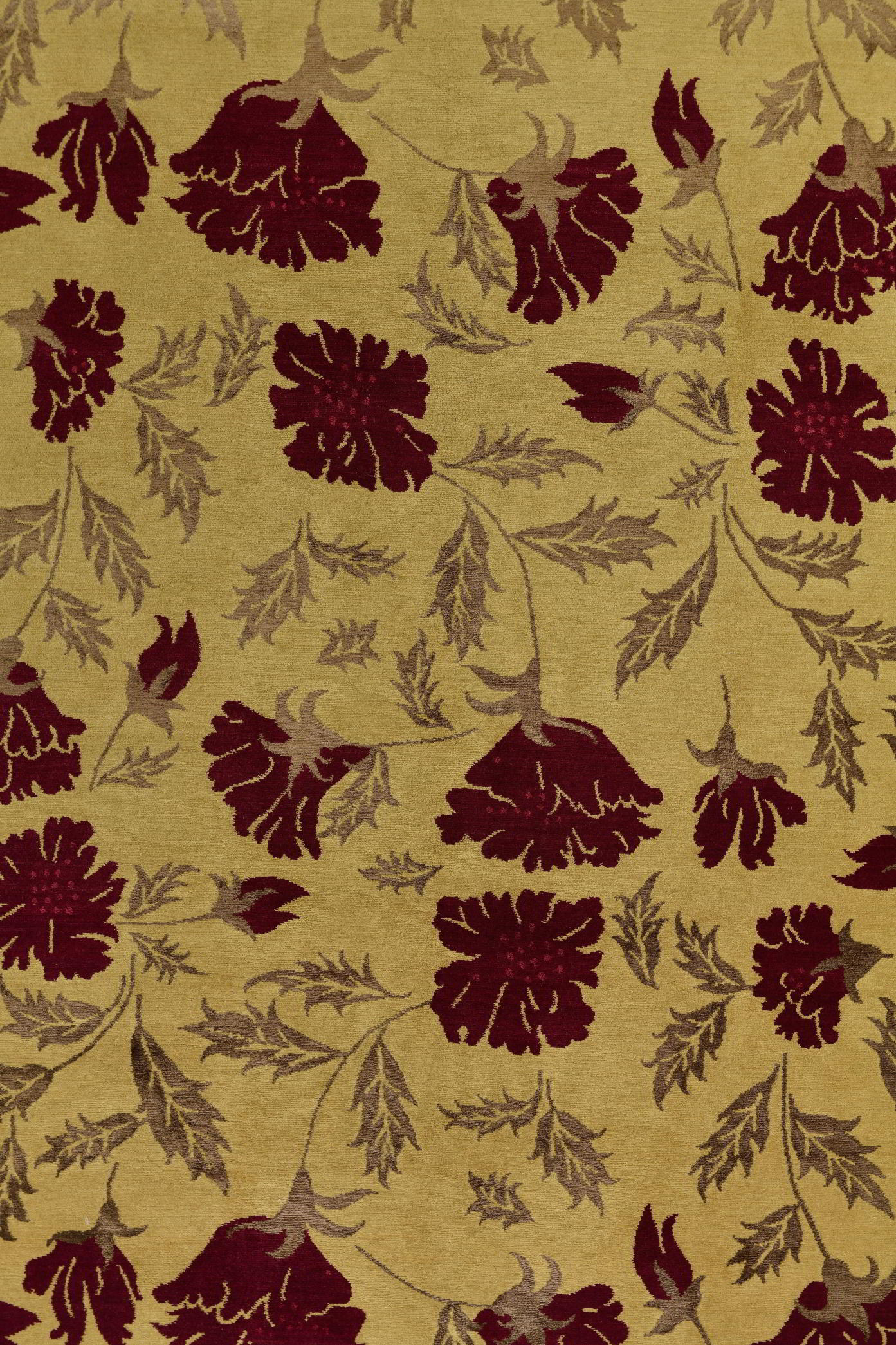 Rosvara Hand-Woven Wool Carpet 271x184 cm