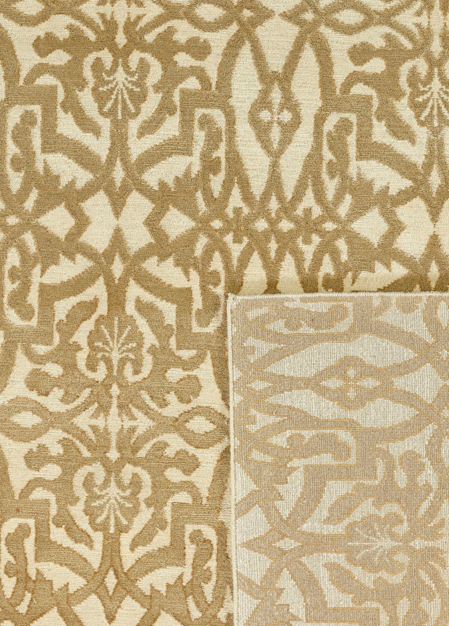 Seravine Hand-Woven Wool Carpet 254x184 cm