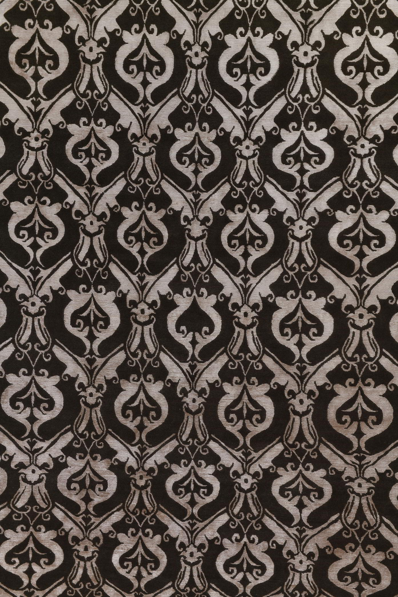 Nerium Hand-Woven Wool and Silk Carpet 292x200 cm