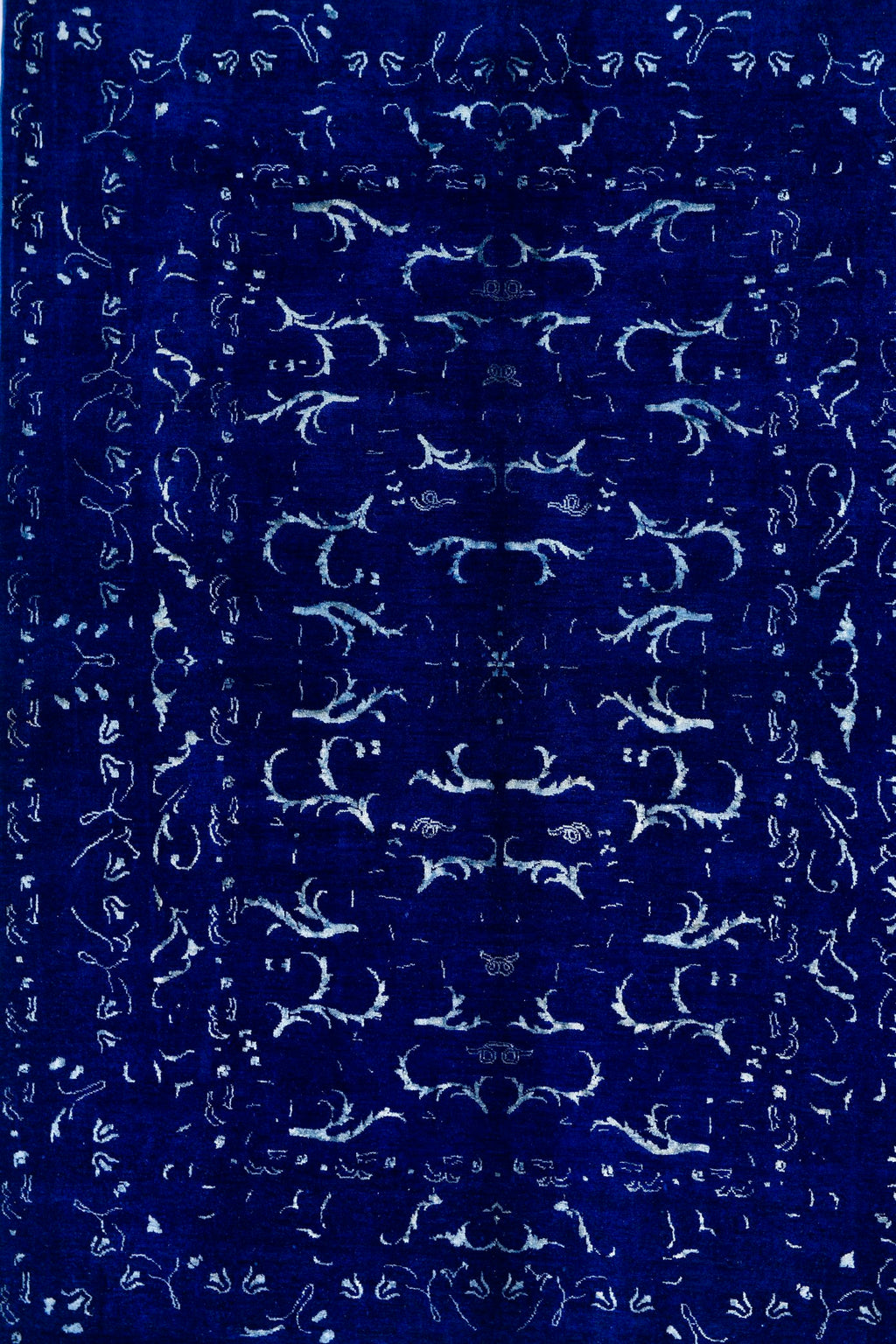 Virello Hand-Woven Wool and Silk Carpet 240x170 cm