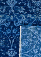 Noctura Hand-Woven Wool and Silk Carpet 244x167 cm