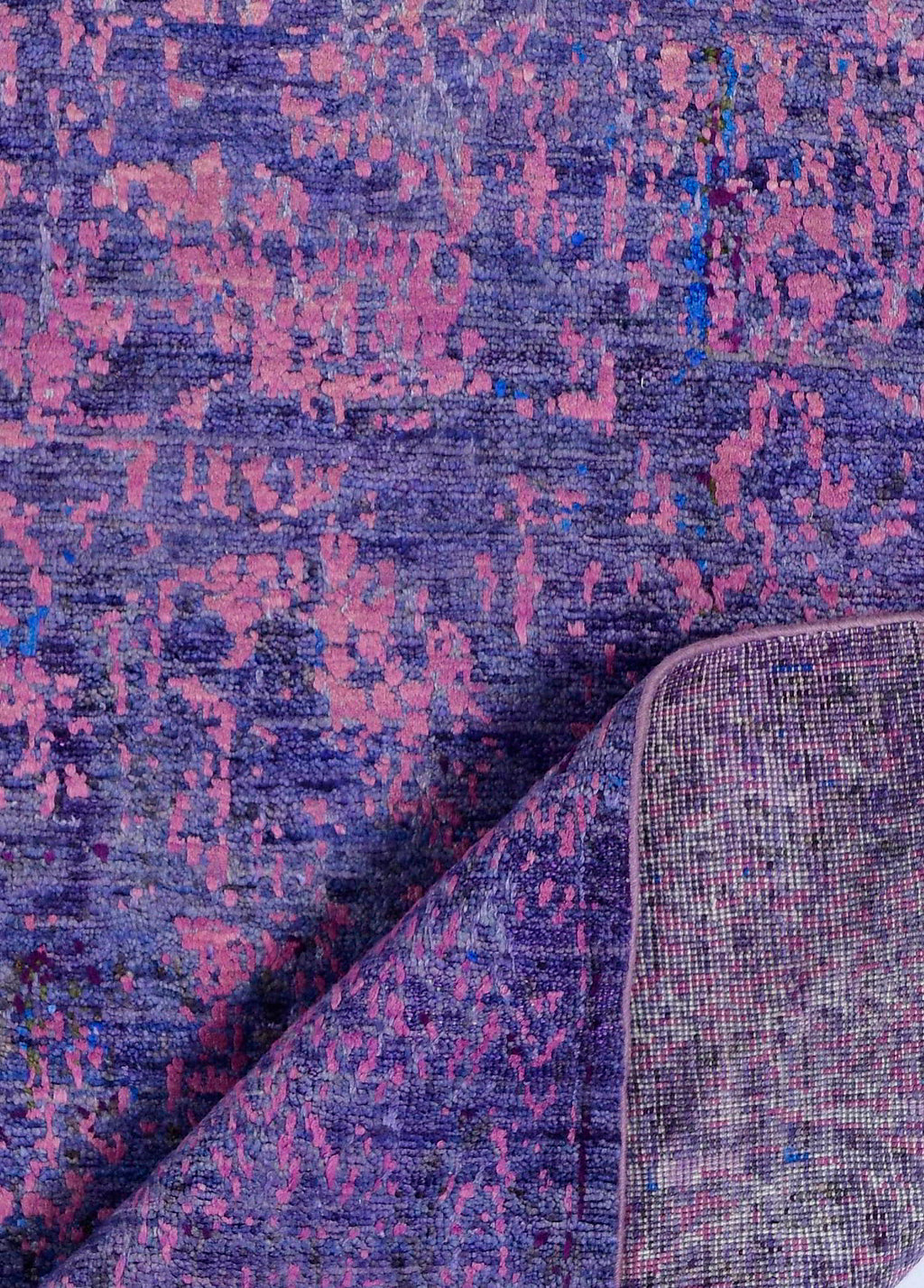 Virelle Hand-Woven Wool and Silk Carpet 296x190 cm