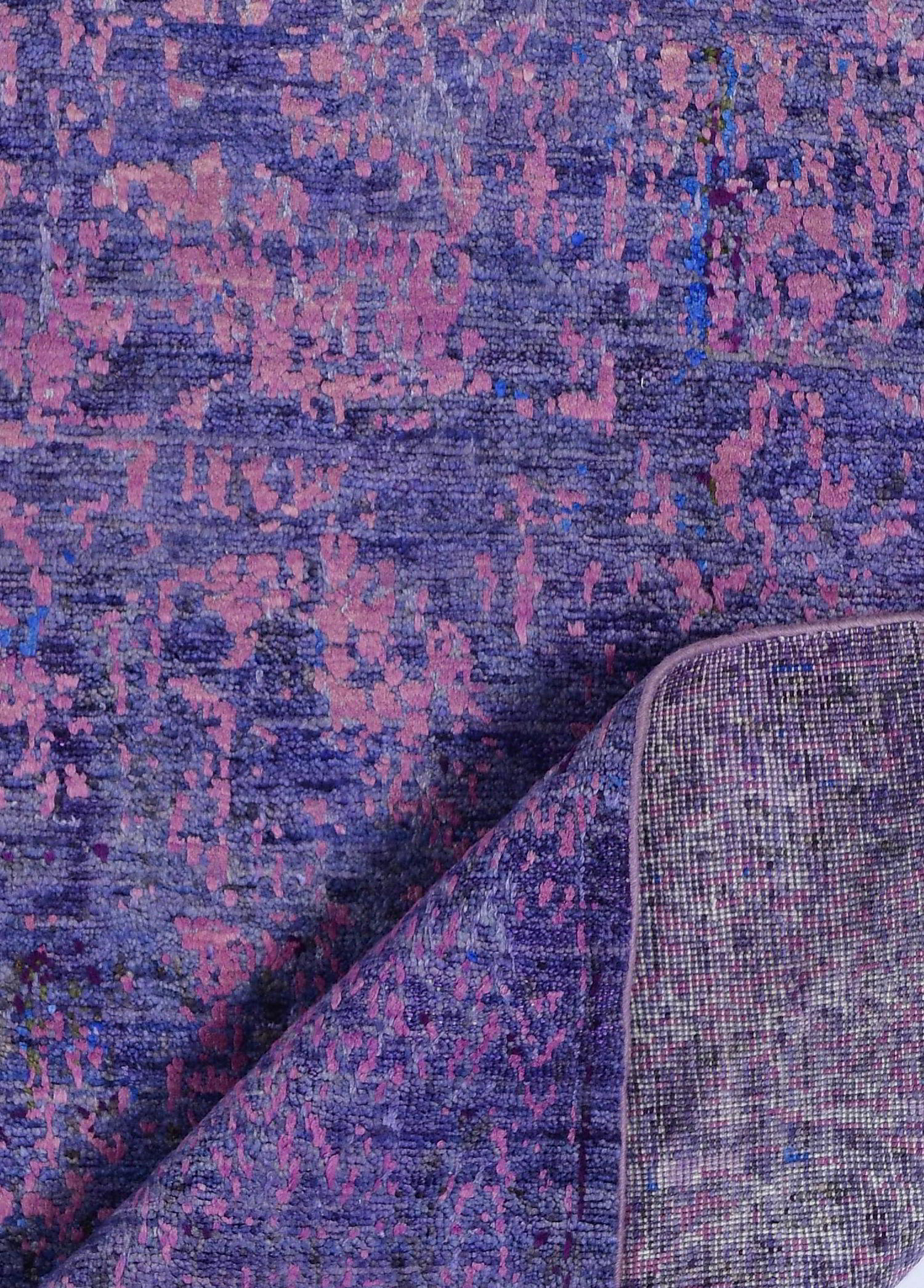 Virelle Hand-Woven Wool and Silk Carpet 296x190 cm