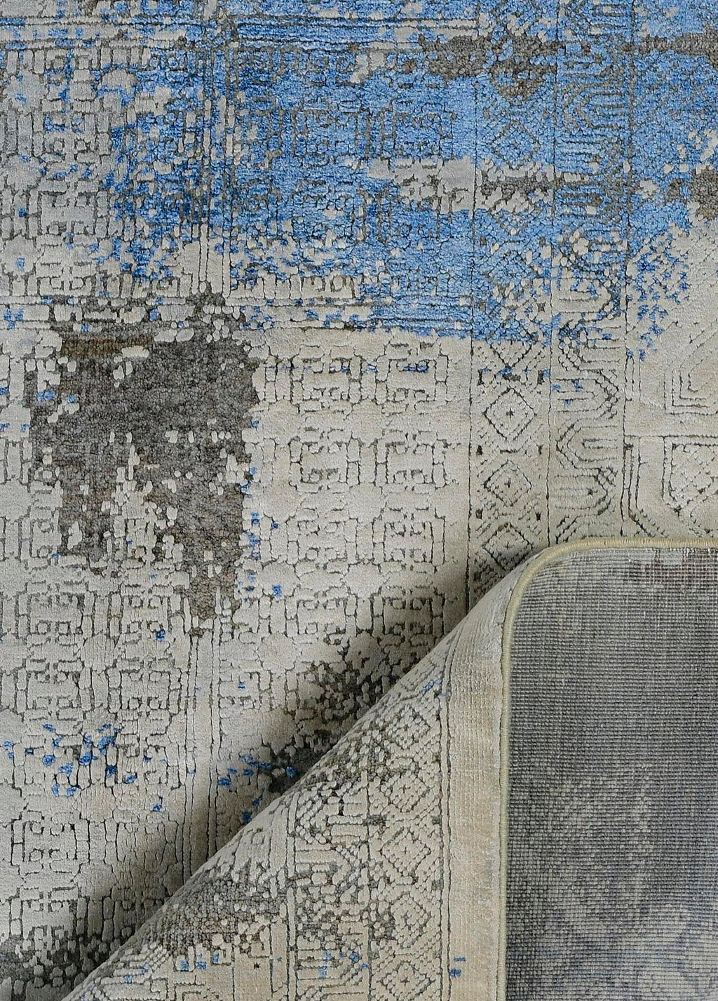 Skadra El Dokuma Yün ve İpek Halı 298x242 cm