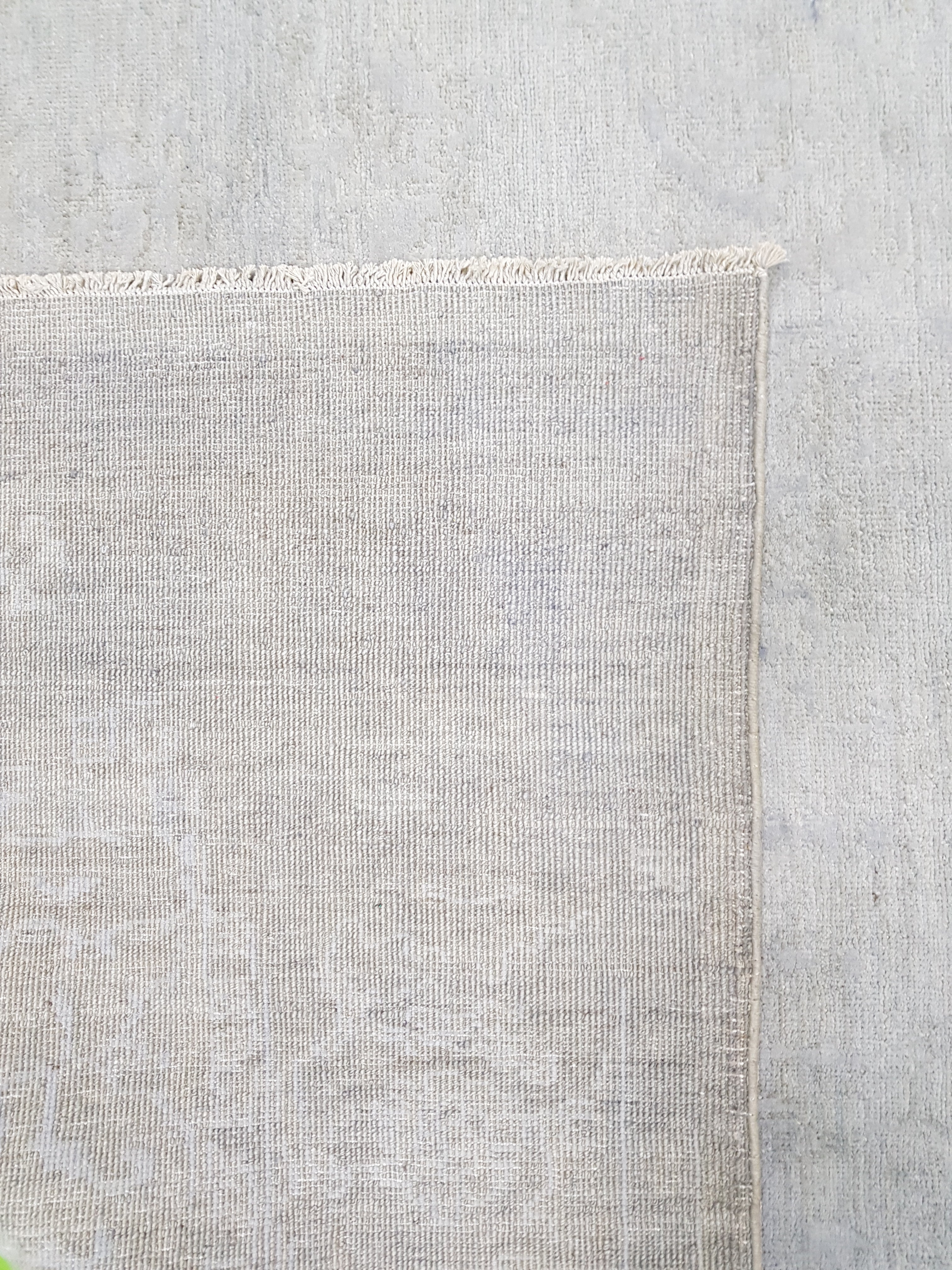 Verdant Mist El Dokuma Yün Halı 244x170 cm