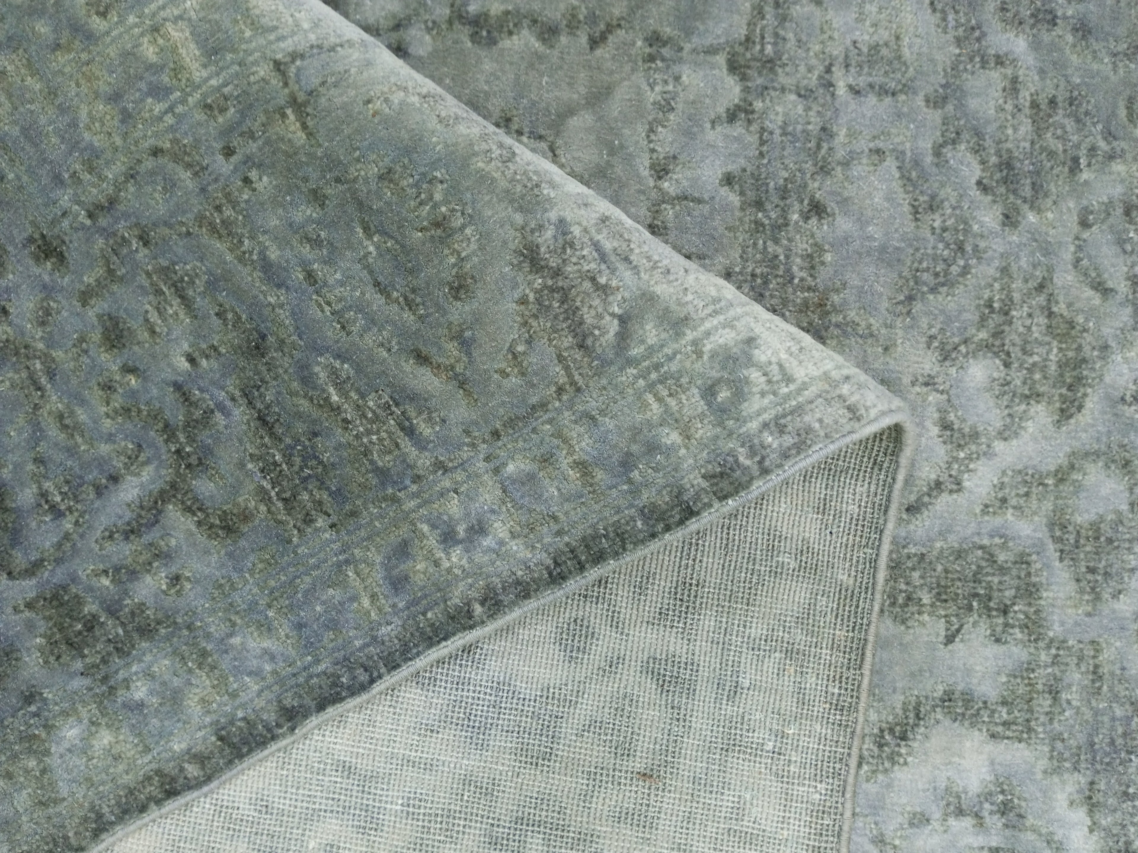 Verdant Mist El Dokuma Yün Halı 286x196 cm