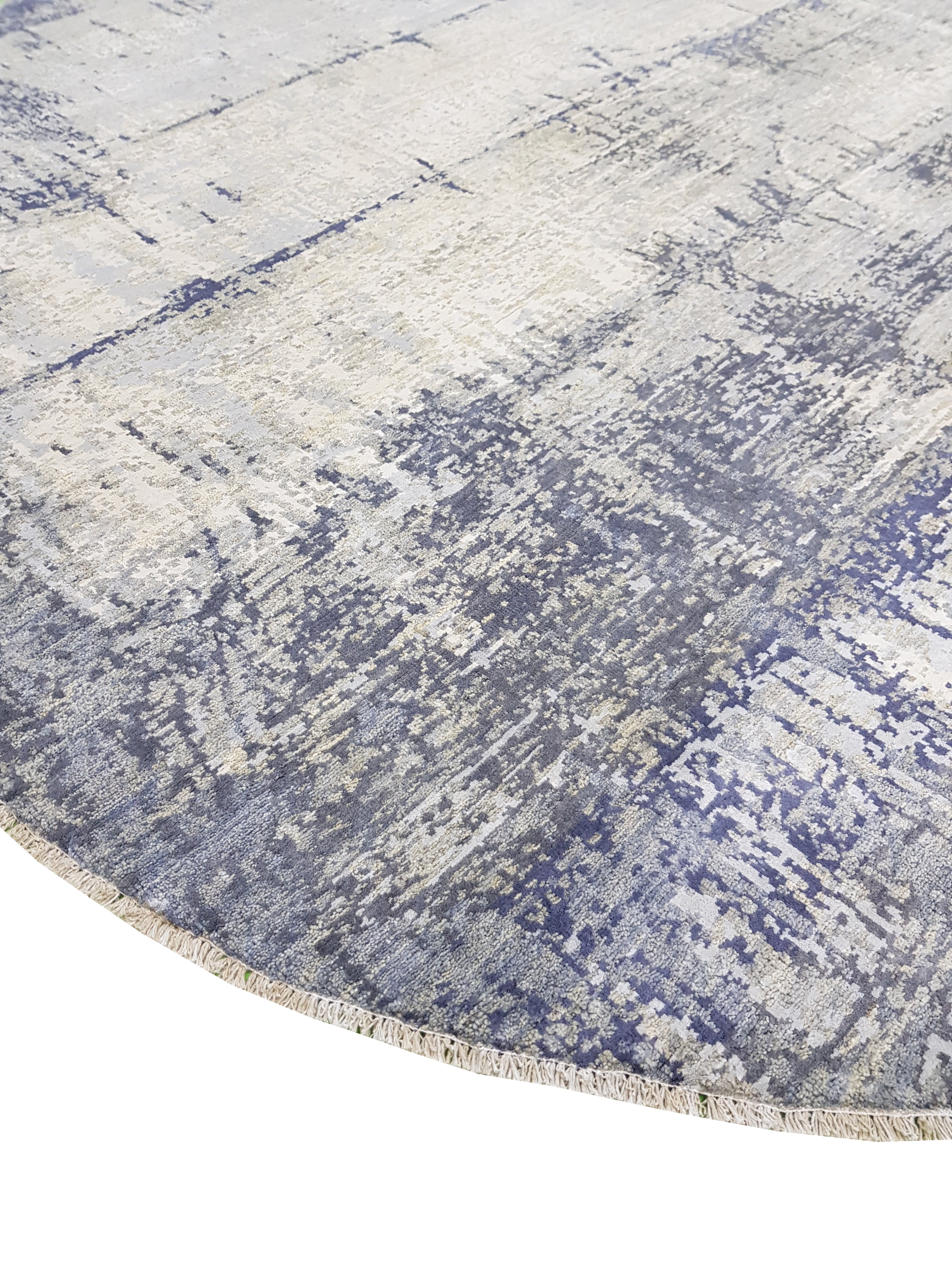 Synchronicity Hand-Woven Wool and Silk Carpet 243x243 cm
