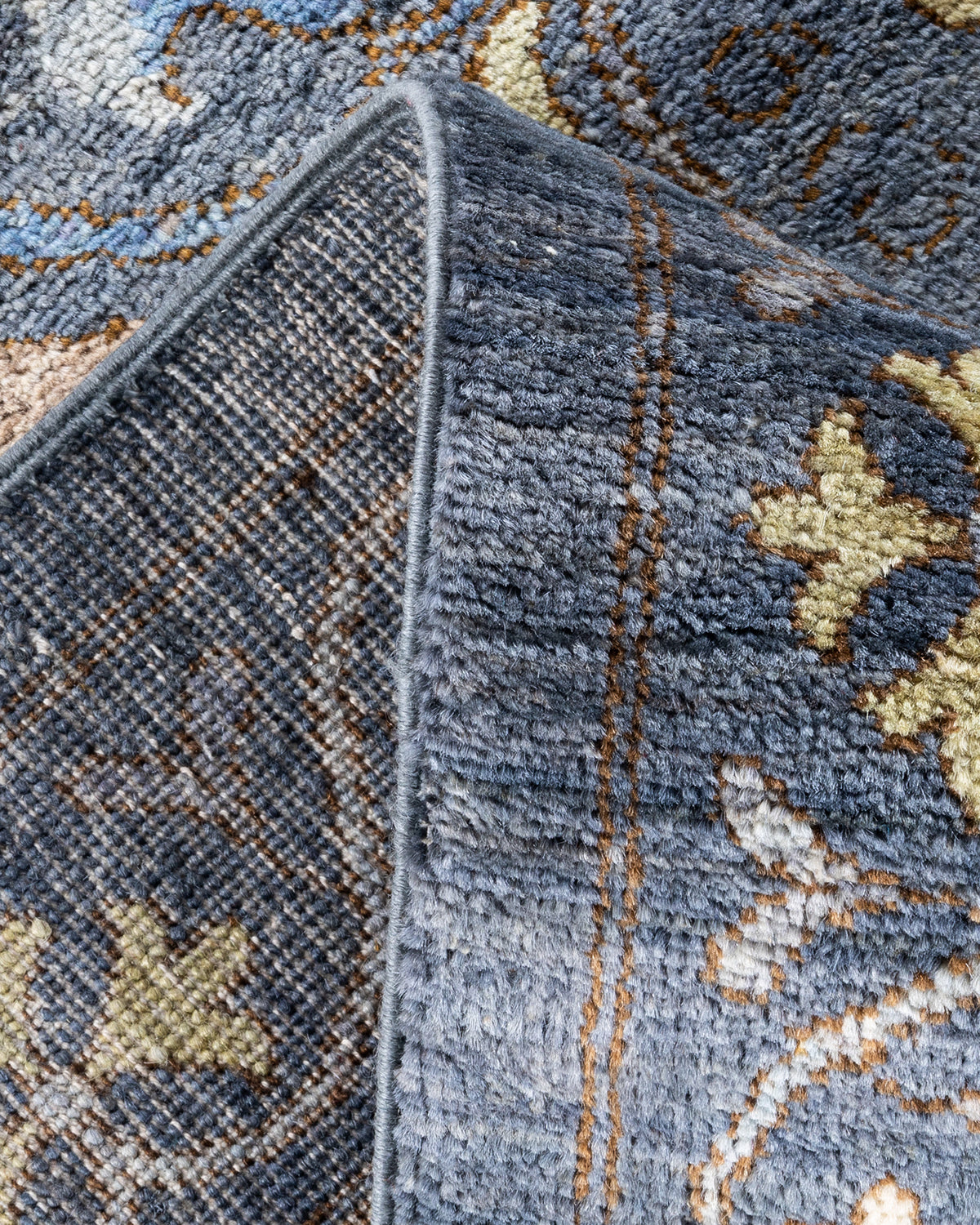 Shirin Hand-Woven Wool and Silk Carpet 273x182 cm
