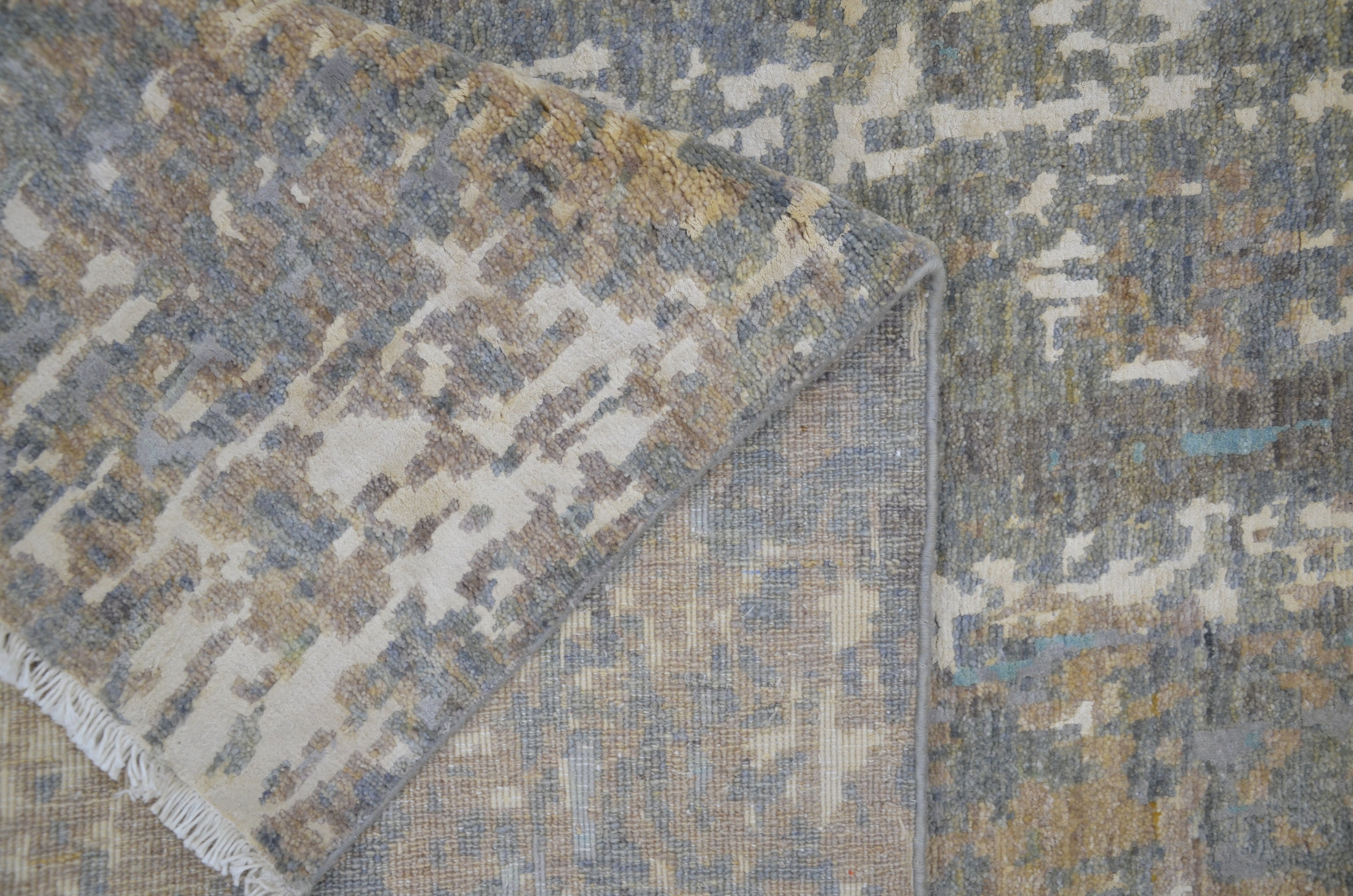 Synesthesia Hand-Woven Wool and Silk Carpet 308x248 cm