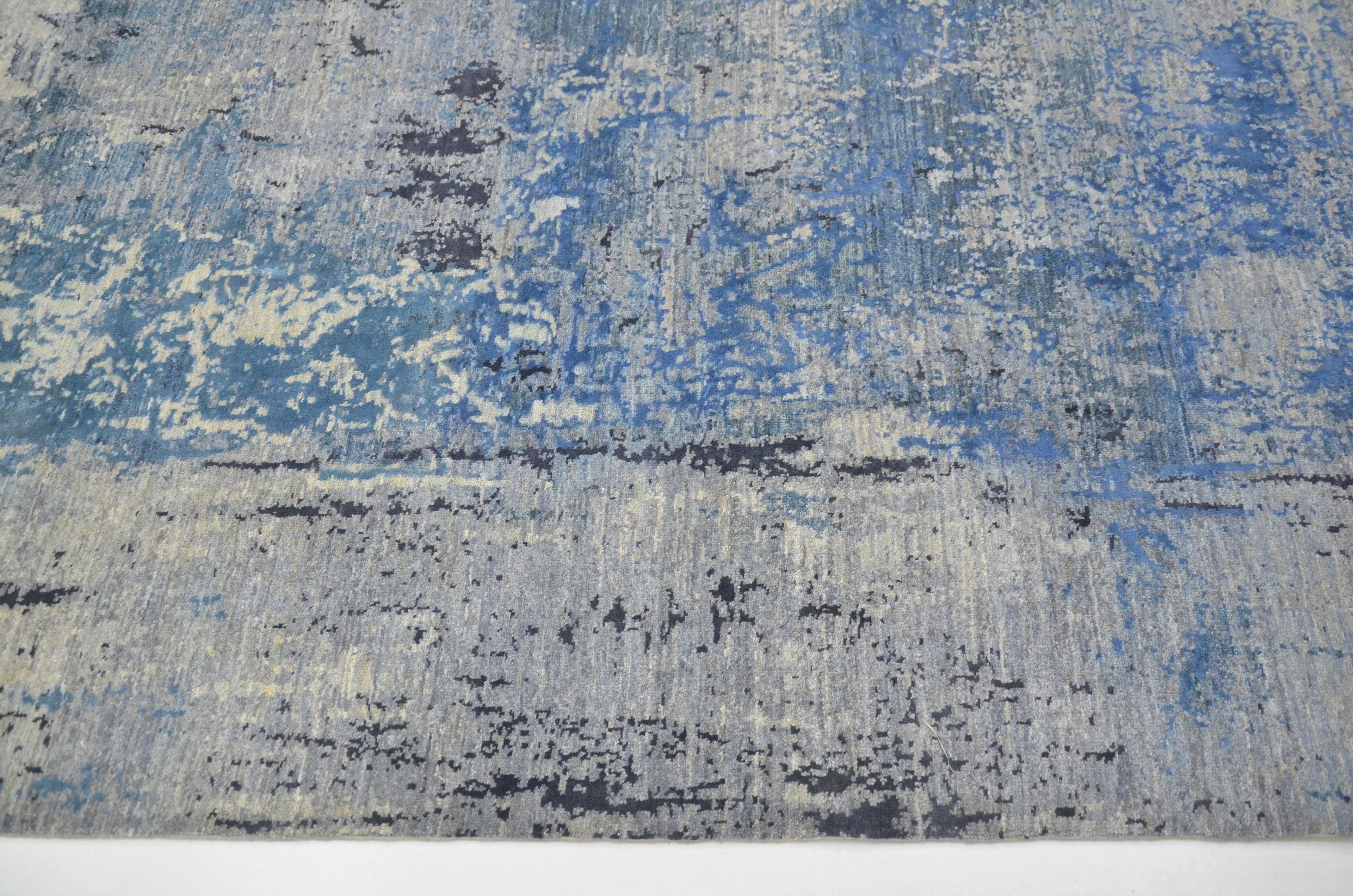 Varmer El Dokuma Yün ve İpek Halı 306x247 cm