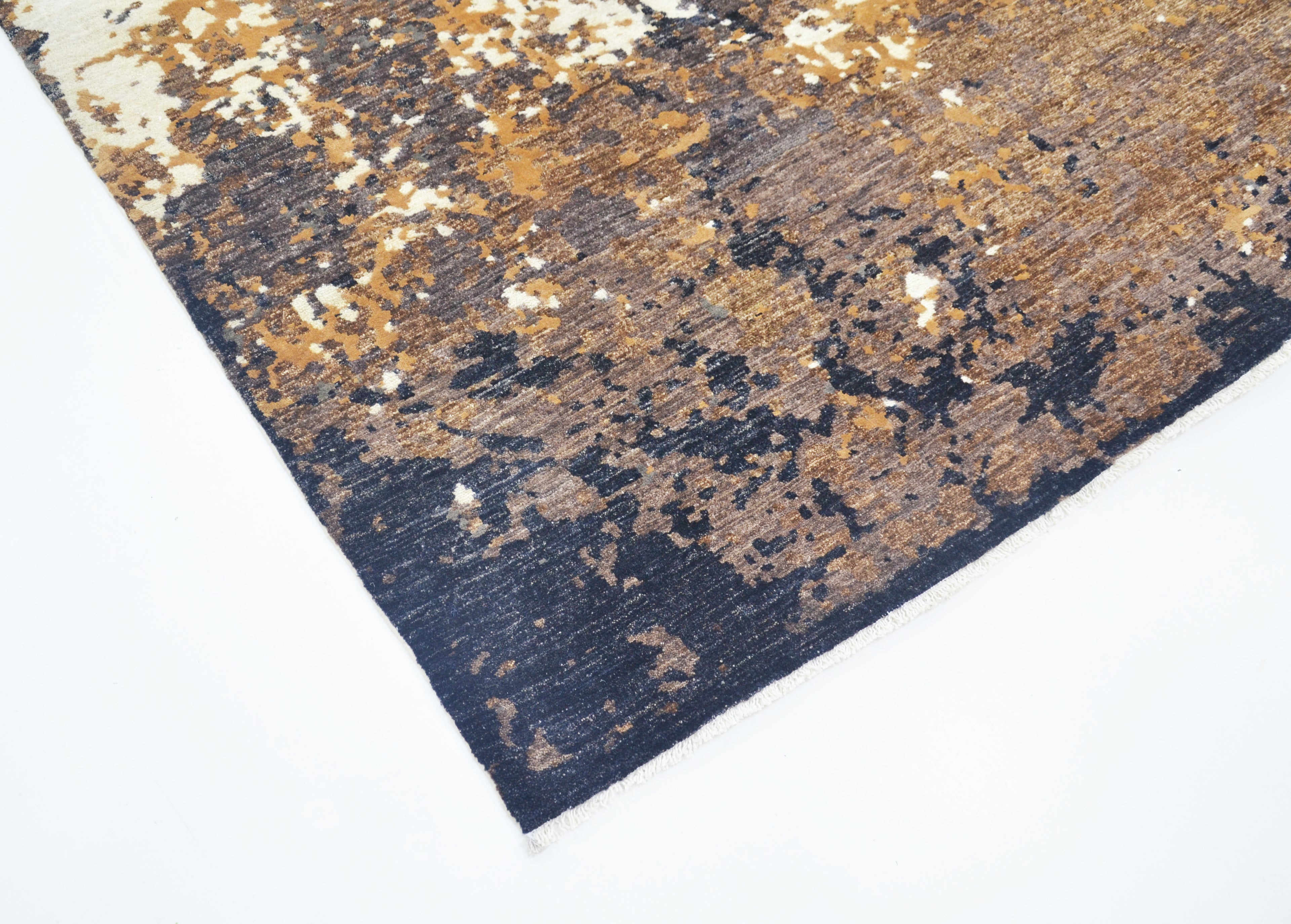 Terra Abstract Hand-Woven Wool and Silk Carpet 309x249 cm