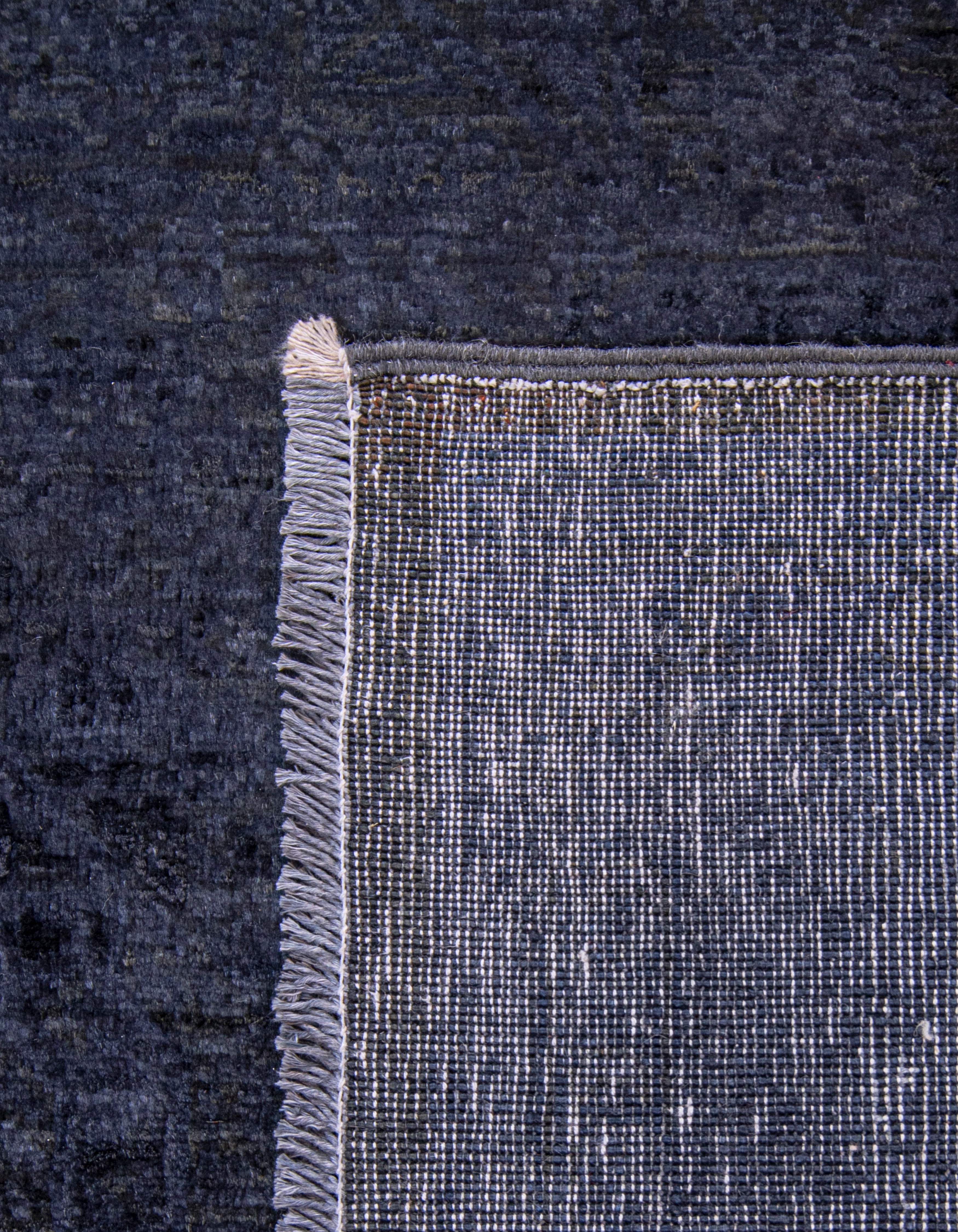 Reminiscence Hand-Woven Wool Carpet 284x208 cm