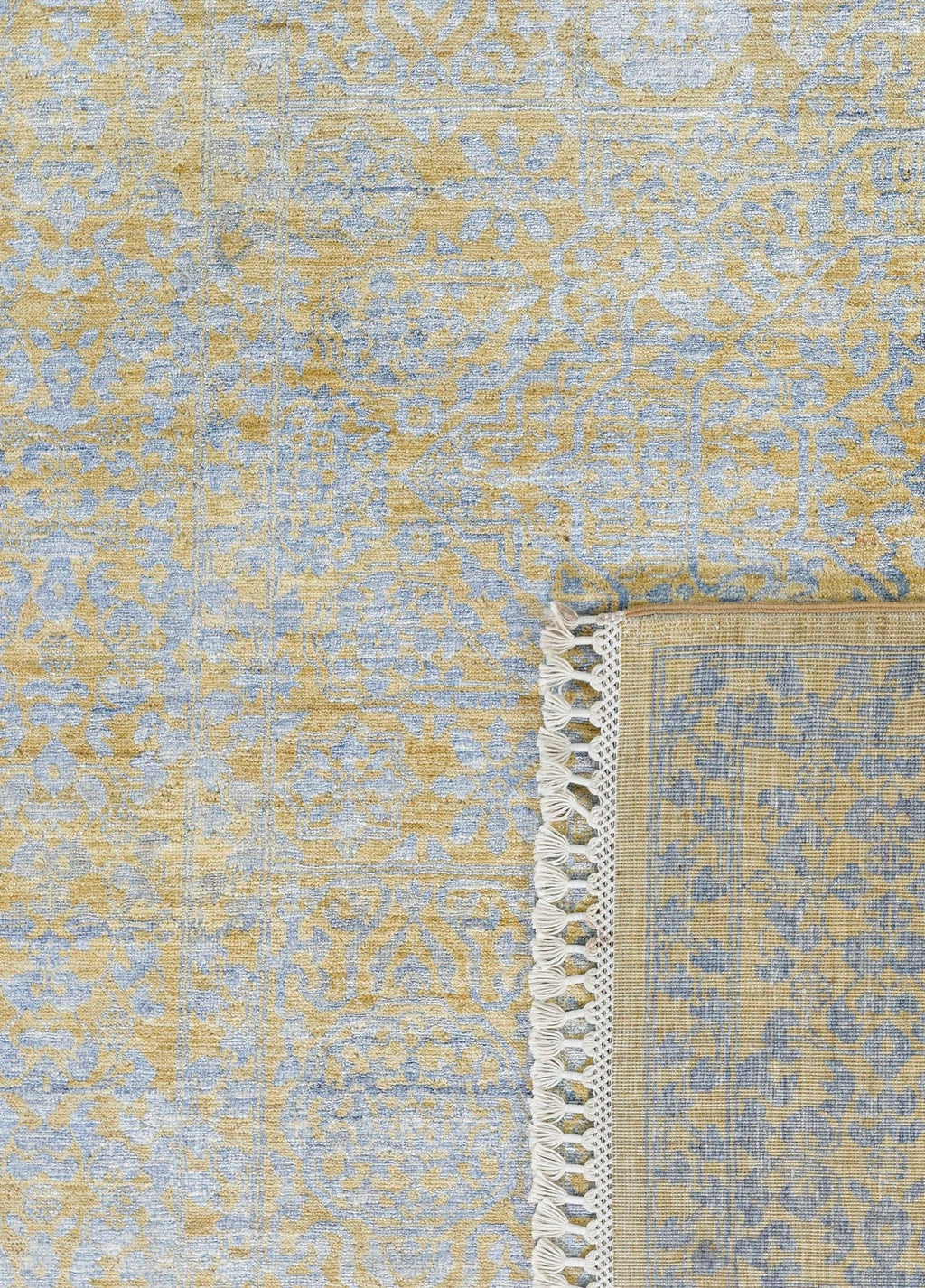 Caelis Hand-Woven Wool and Silk Carpet 233x167 cm