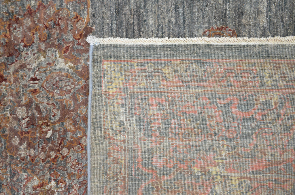 Zephyr Hand-Woven Wool and Silk Carpet 249x171 cm