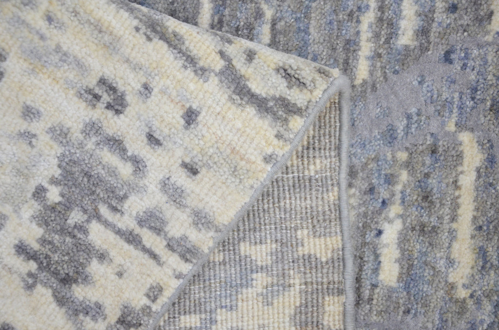 Lucent Veil El Dokuma Yün Halı 305 x 200 cm