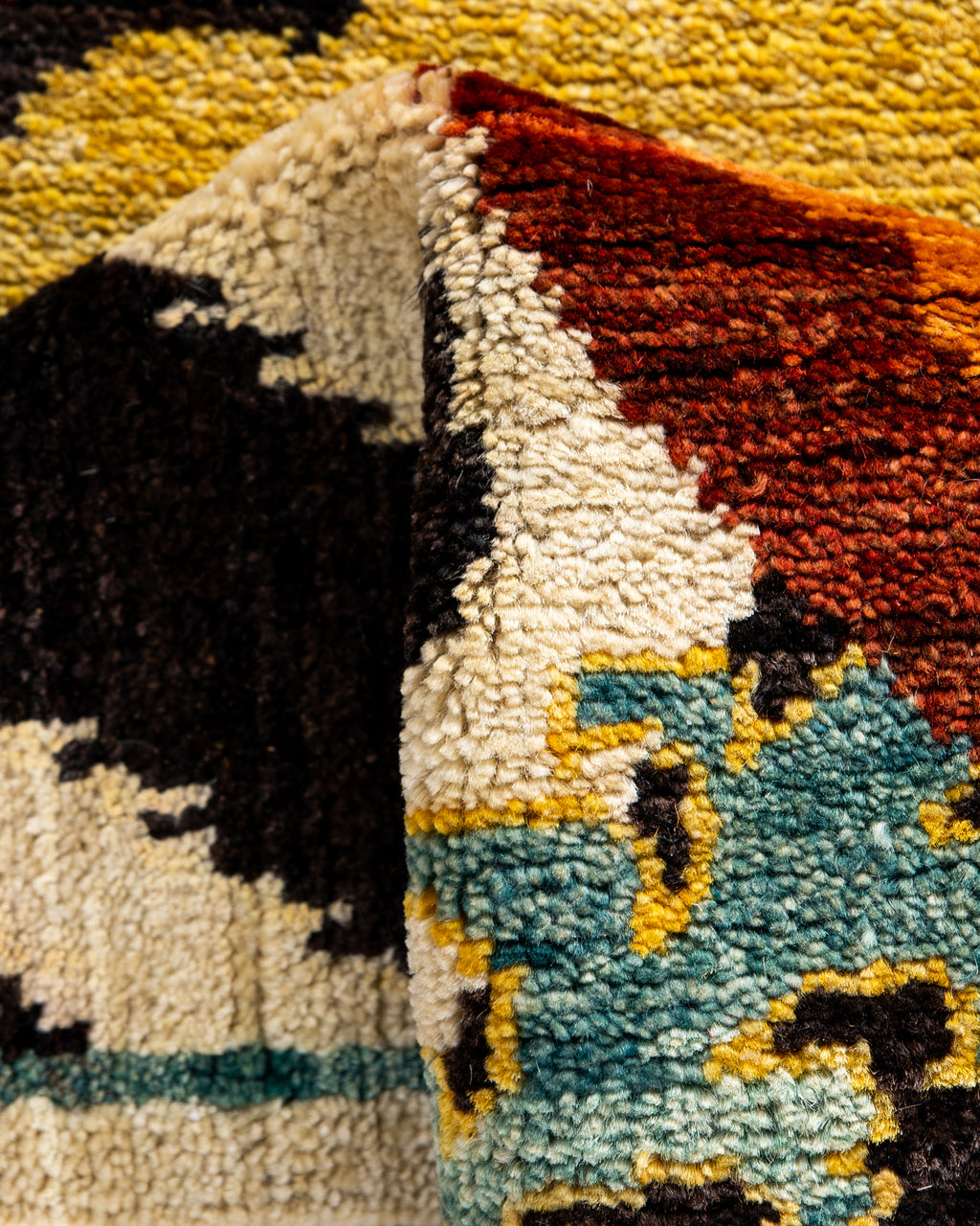 Anor Hand-Woven Wool and Silk Carpet 292x080 cm