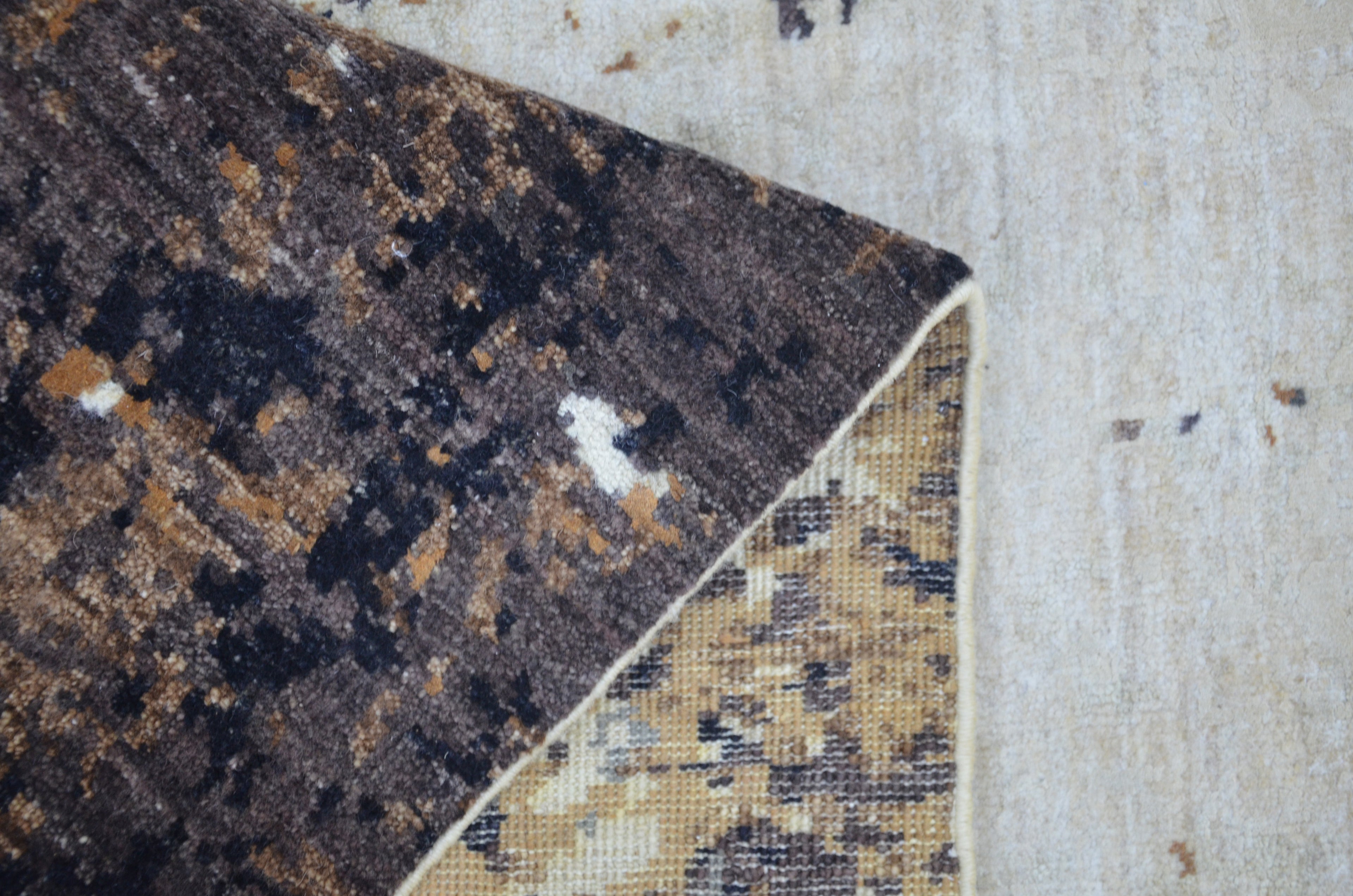 Ardelle Ember El Dokuma Yün ve İpek Halı 180 x 121 cm