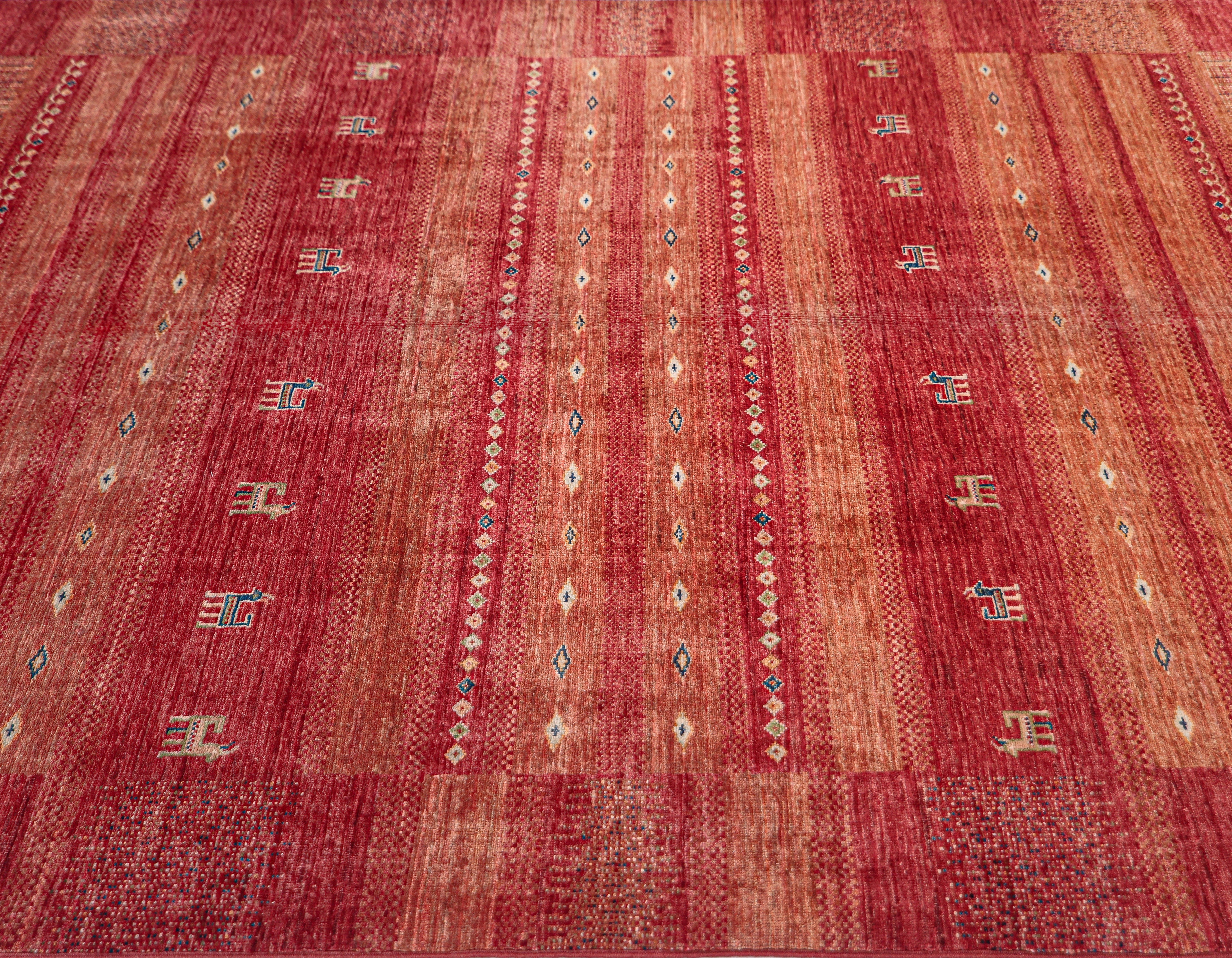 Nomad Hooves El Dokuma Yün ve İpek Halı 241x168 cm