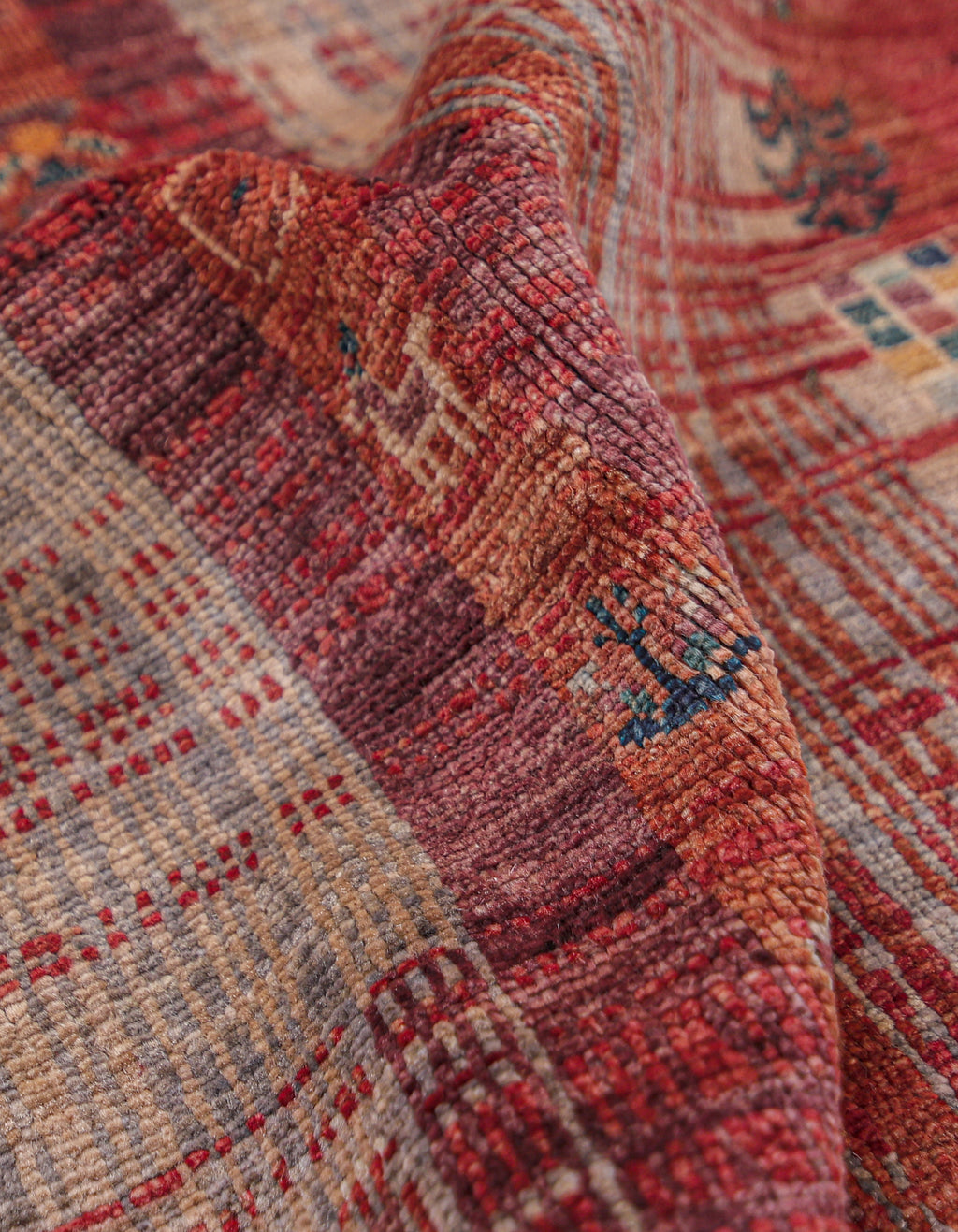 Nomadia Crimson El Dokuma Yün Halı 181 x 120 cm