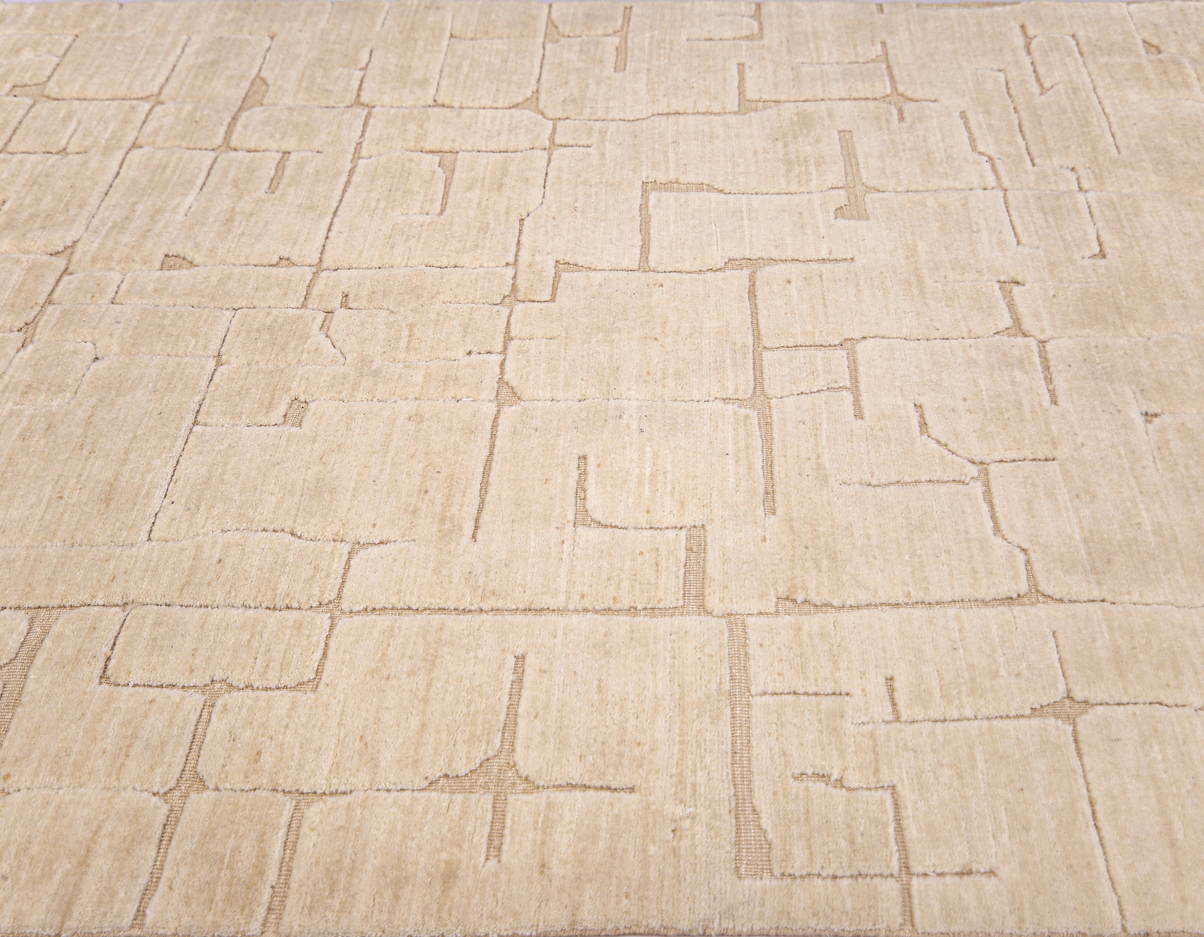 Lava Flow El Dokuma Yün Halı 244x180 cm