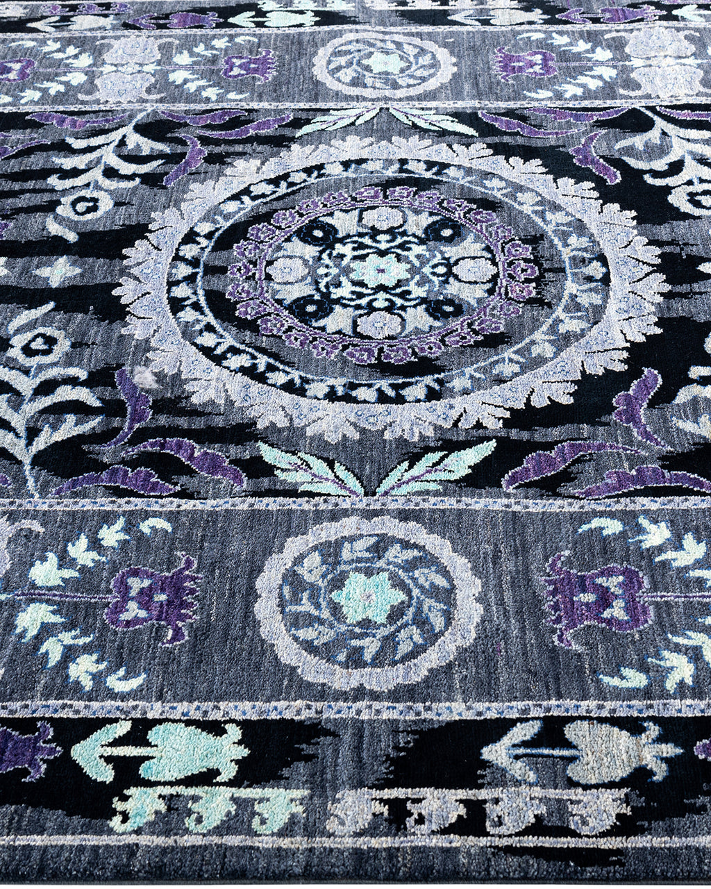 Willowmere Hand-Woven Wool and Silk Rug 241x161 cm