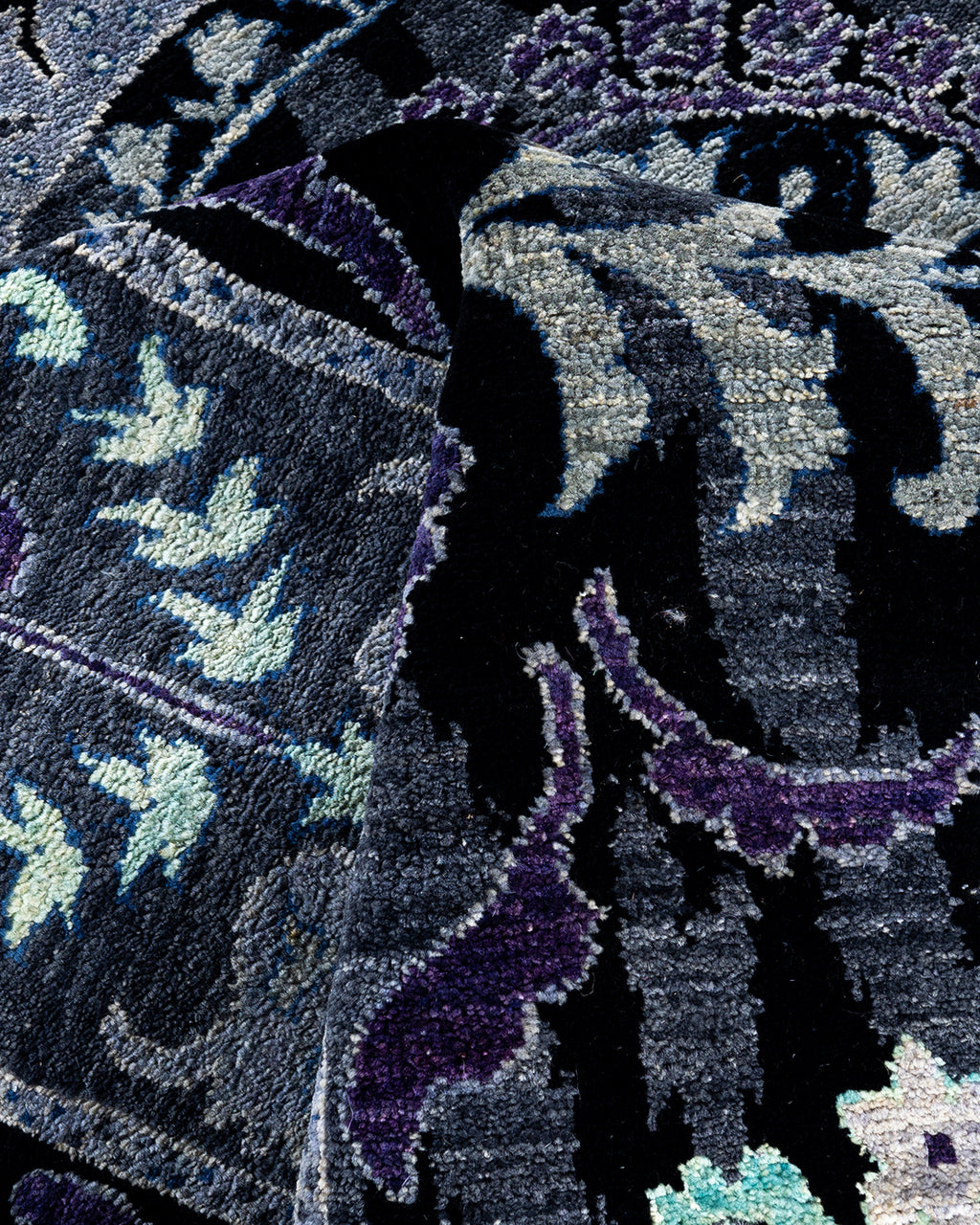 Willowmere Hand-Woven Wool and Silk Rug 241x161 cm