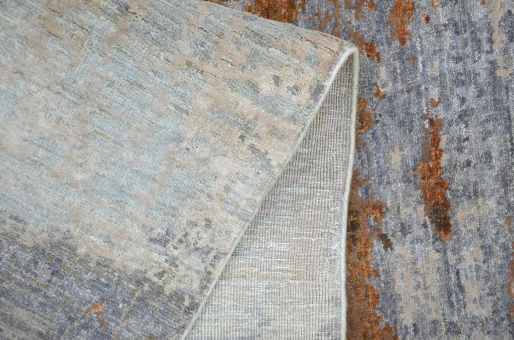 Terracina Hand-Woven Wool and Silk Carpet 299x199 cm