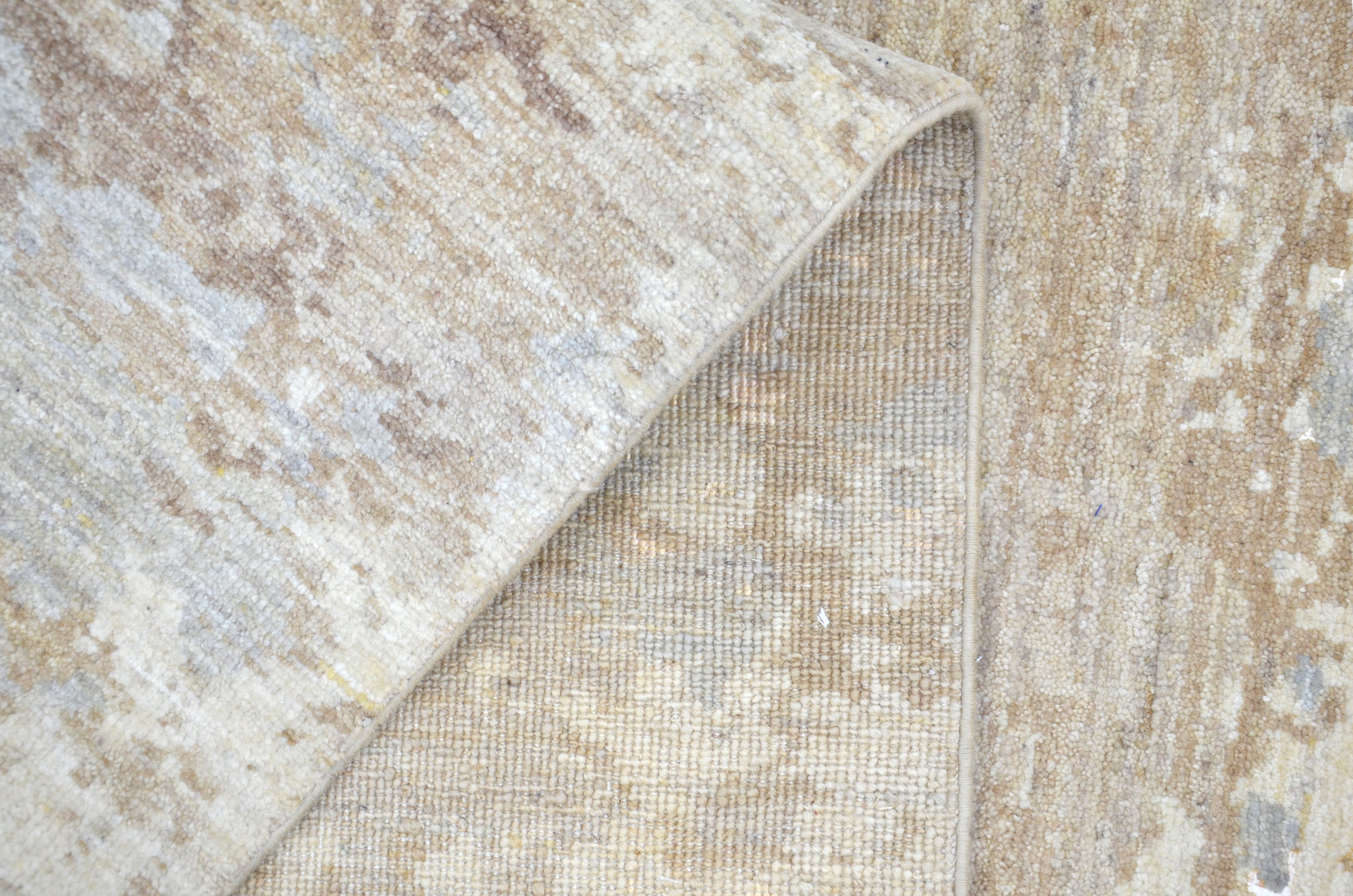 Ivory Mist El Dokuma Yün ve İpek Halı 304x248 cm