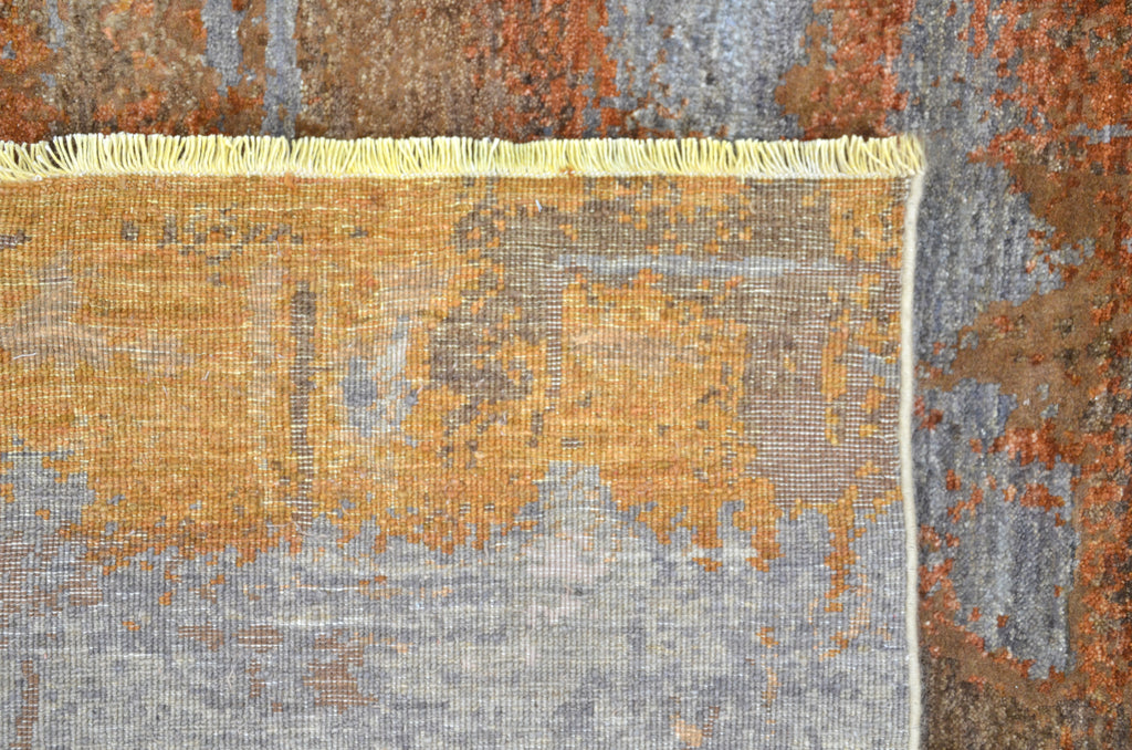 Terracina Hand-Woven Wool and Silk Carpet 364x267 cm