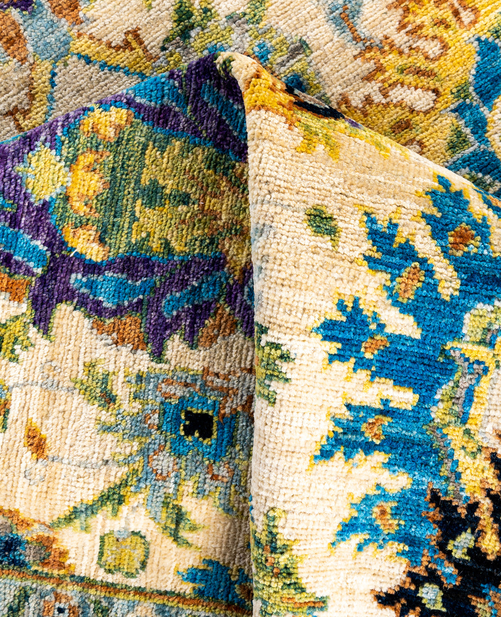 Everbloom El Dokuma Yün Halı 204 x 132 cm