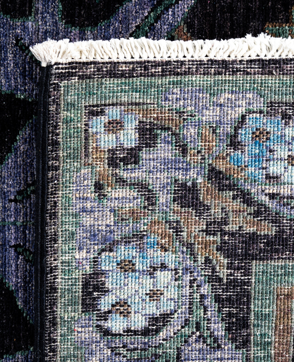 Nightshade Bloom El Dokuma Yün Halı 187 x 120 cm