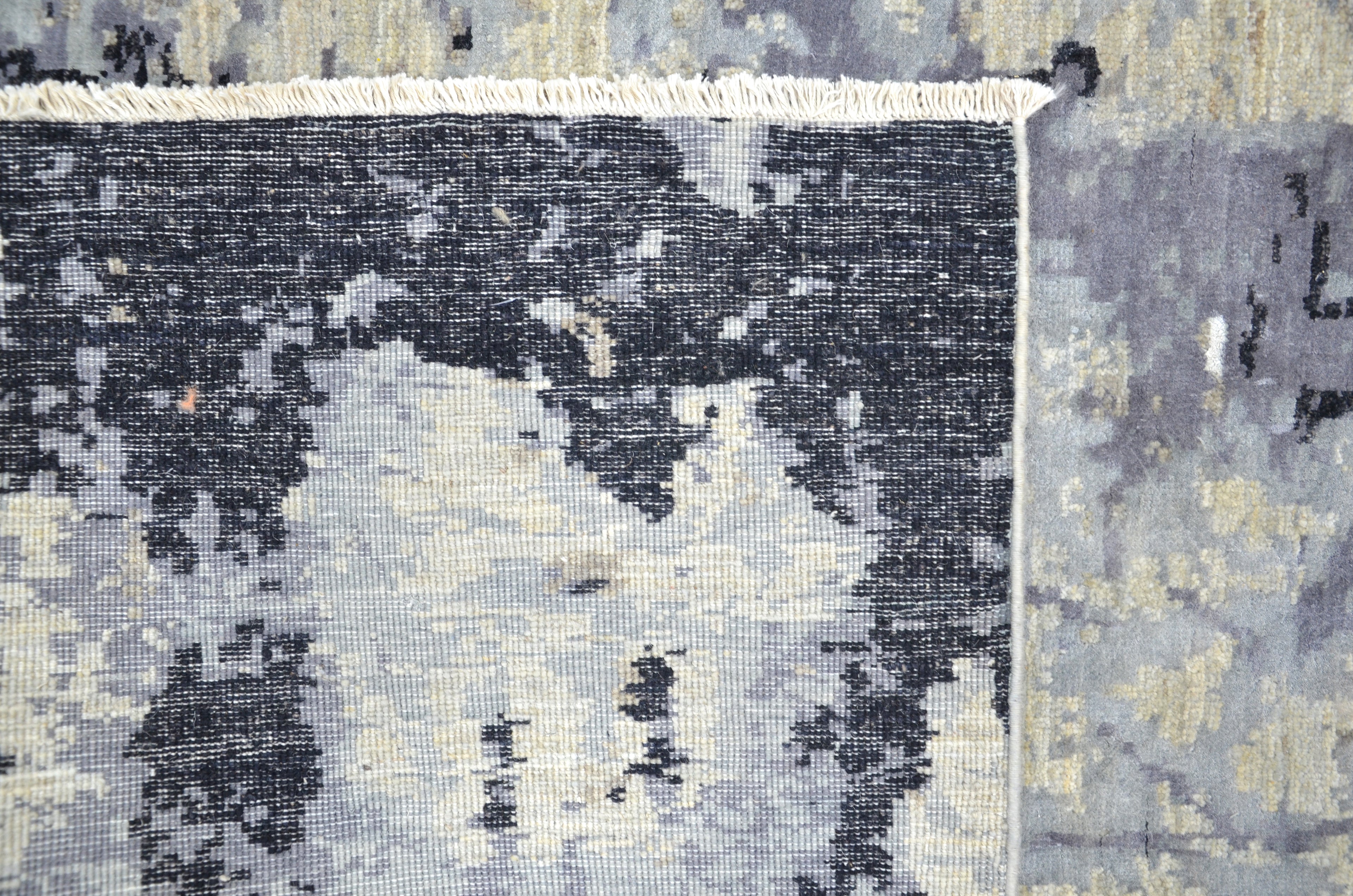 Glaciera El Dokuma Yün ve İpek Halı 245 x 170 cm