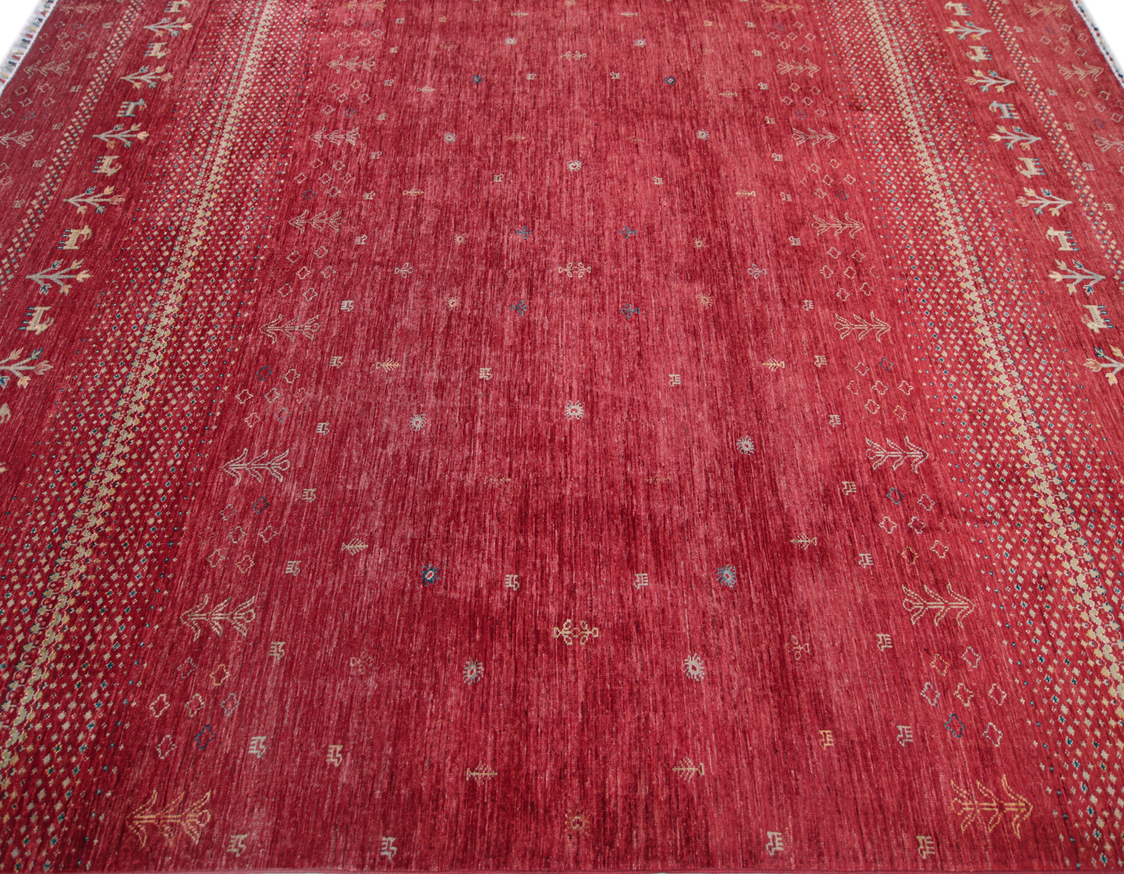 Gabira Crimson El Dokuma Yün Halı 294 x 212 cm