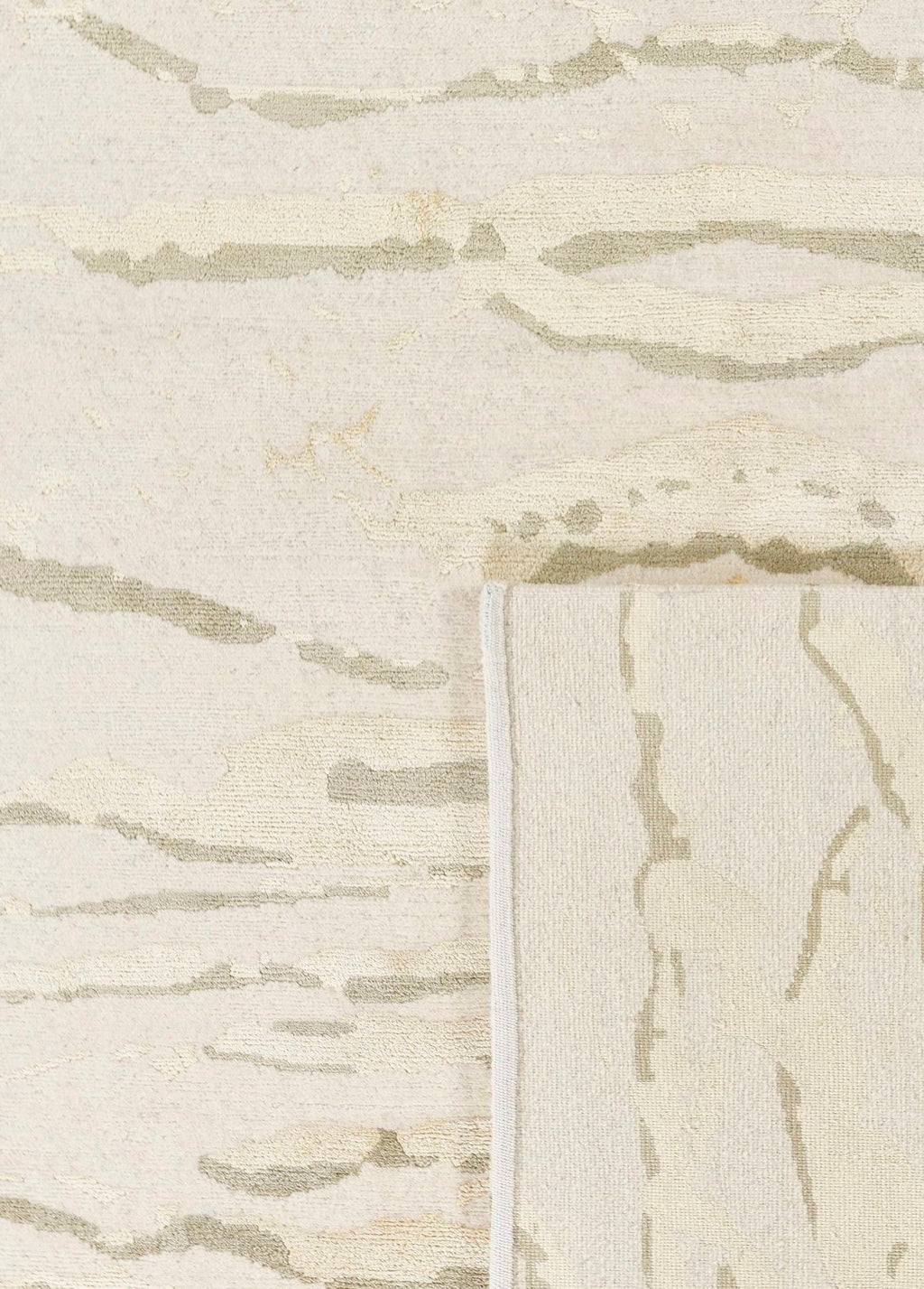Nivoro Hand-Woven Wool and Silk Carpet 240x170 cm