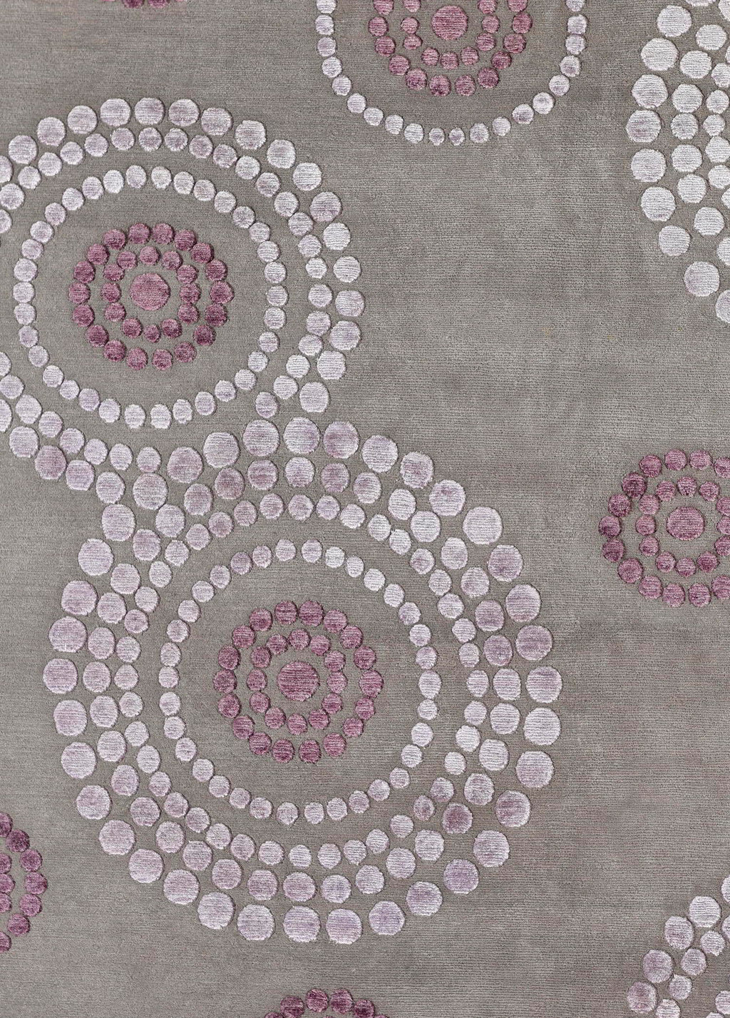 Orla Hand-Woven Wool and Silk Carpet 305x204 cm