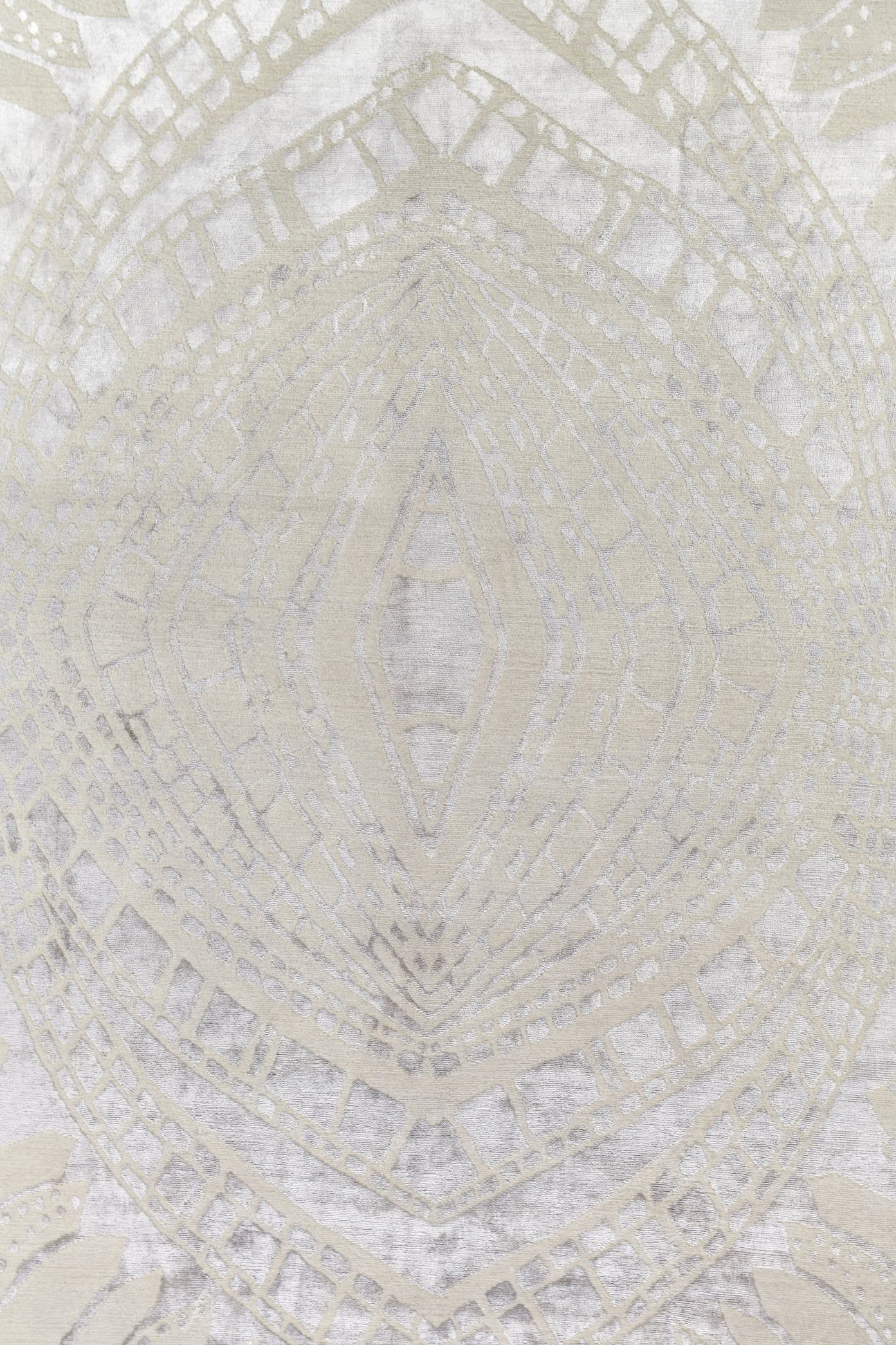 Solvanta El Dokuma Yün ve İpek Halı 312x242 cm