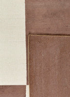 Quadroa Hand-Woven Wool and Silk Carpet 320x228 cm