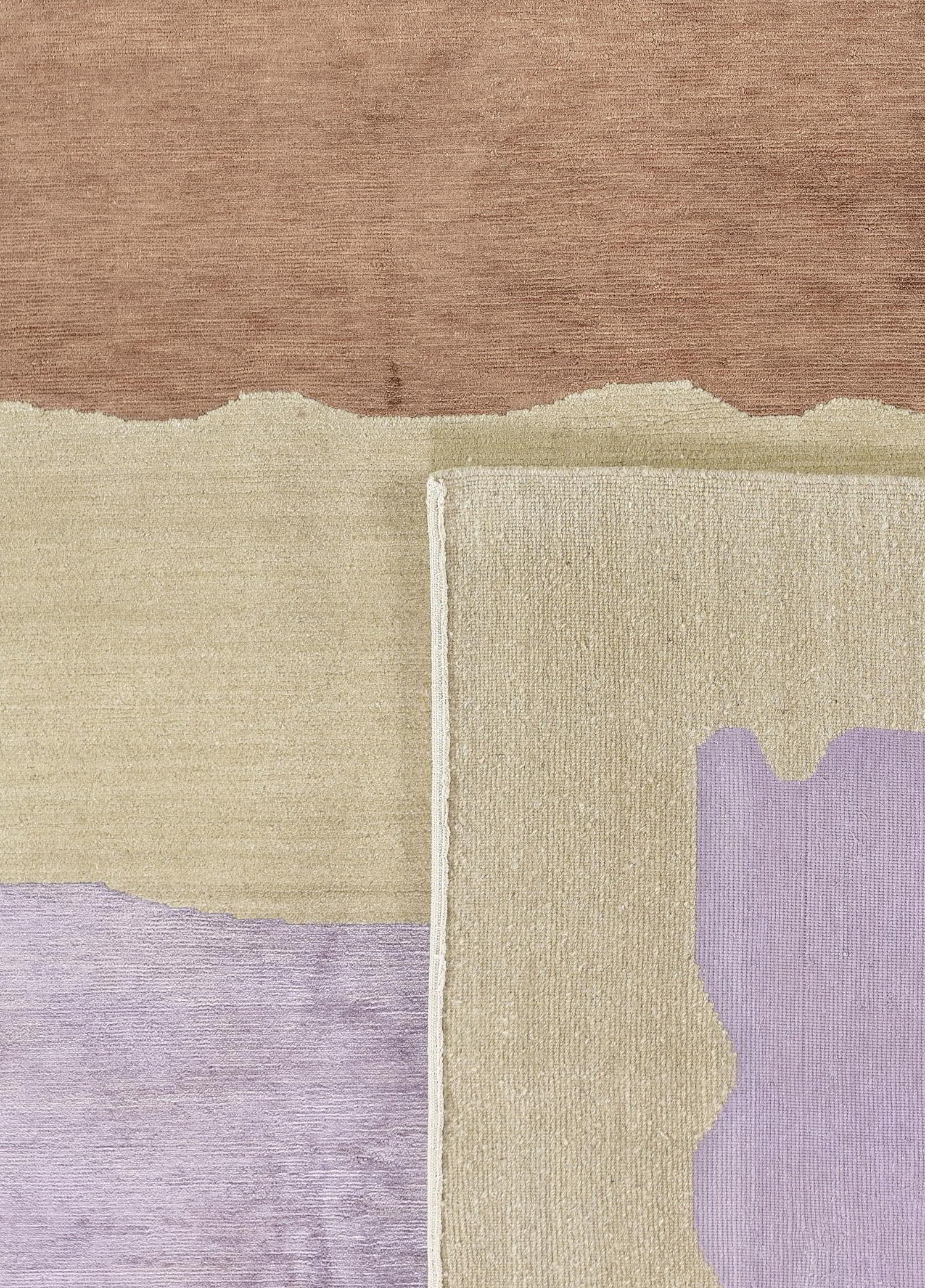 Mirella Hand-Woven Wool and Silk Carpet 299x200 cm