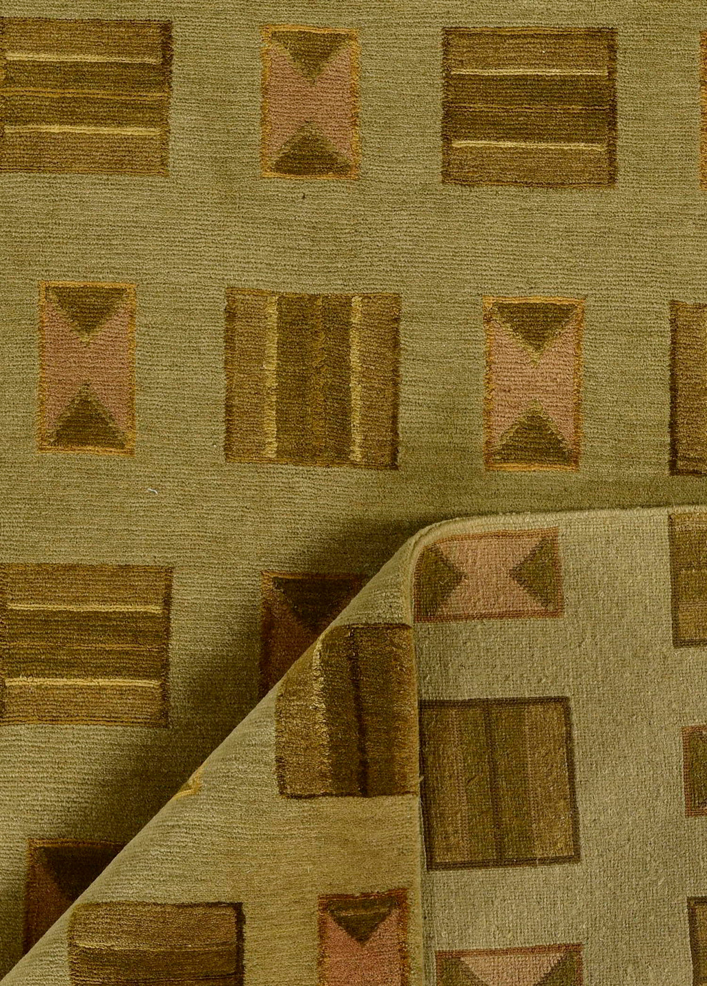 Modivo Hand-Woven Wool Carpet 272x186 cm