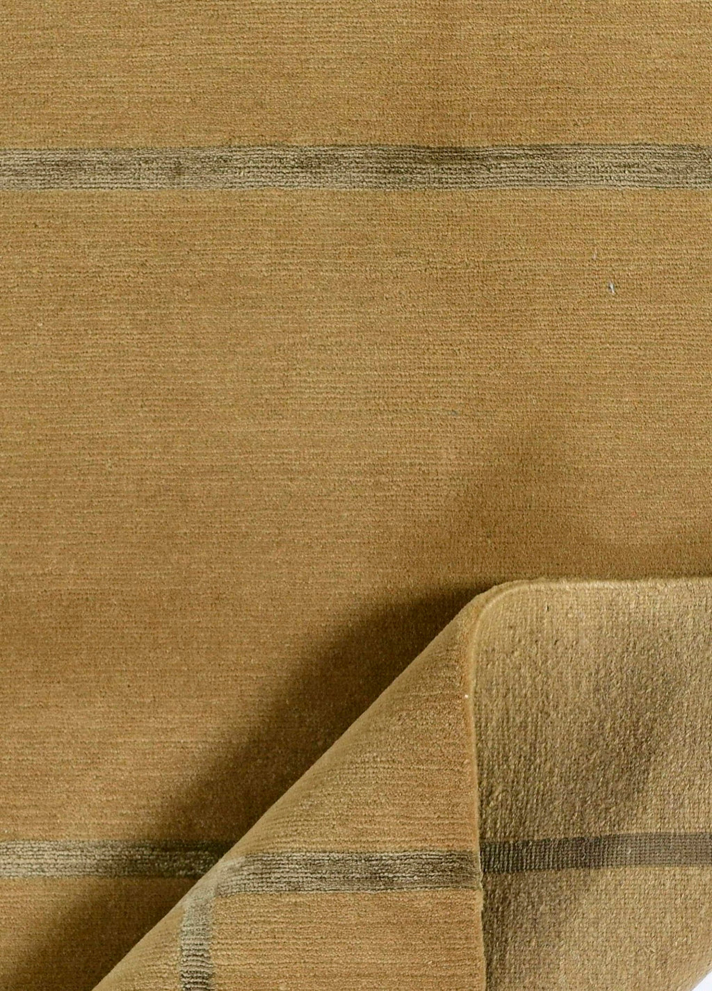 Modula Hand-Woven Wool and Silk Carpet 272x183 cm