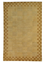 Vellore Hand Woven Wool and Silk Carpet 272x183 cm