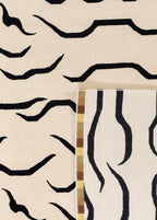 Zypher Hand-Woven Wool Carpet 297x201 cm