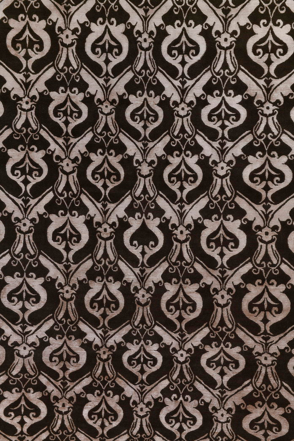 Nerium Hand-Woven Wool and Silk Carpet 292x200 cm