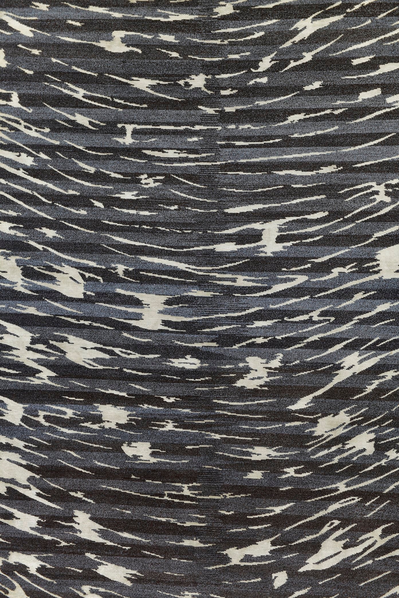 Zarvyn El Dokuma Yün ve İpek Halı 240x173 cm