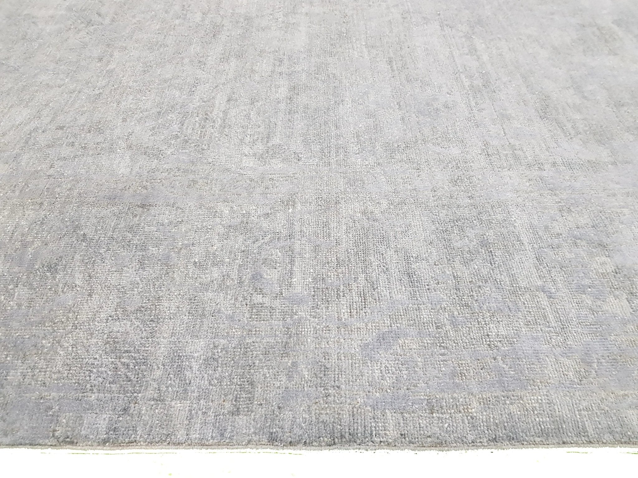 Celestial Mist El Dokuma Yün Halı 296x197 cm - Borr Halı