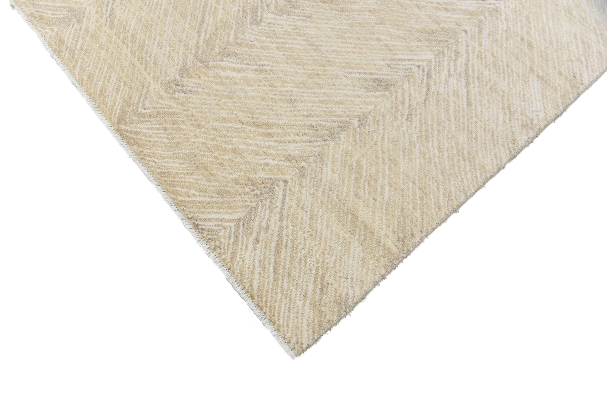 Chevrona Soft El Dokuma Yün ve İpek Halı 272 x 182 cm - Borr Halı